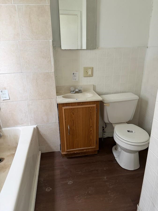 413 N PEACH AVENUE, Marshfield, Wisconsin 54449, 3 Bedrooms Bedrooms, ,2 BathroomsBathrooms,Residential,For Sale,413 N PEACH AVENUE,22601835