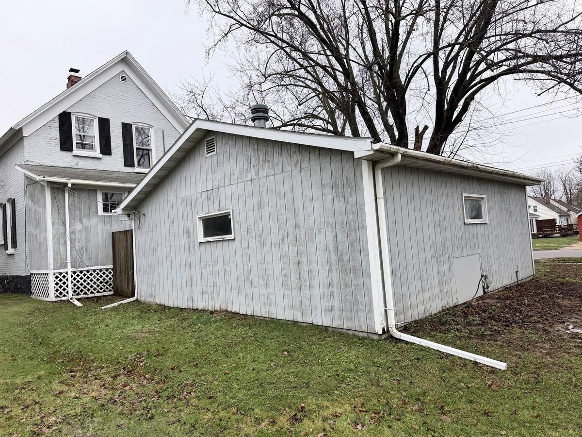 413 N PEACH AVENUE, Marshfield, Wisconsin 54449, 3 Bedrooms Bedrooms, ,2 BathroomsBathrooms,Residential,For Sale,413 N PEACH AVENUE,22601835