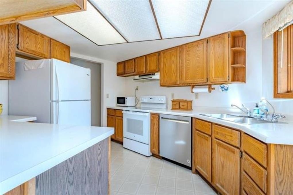 230240 NORTHFORK DRIVE, Wausau, Wisconsin 54403, 3 Bedrooms Bedrooms, ,2 BathroomsBathrooms,Residential,For Sale,230240 NORTHFORK DRIVE,22601837
