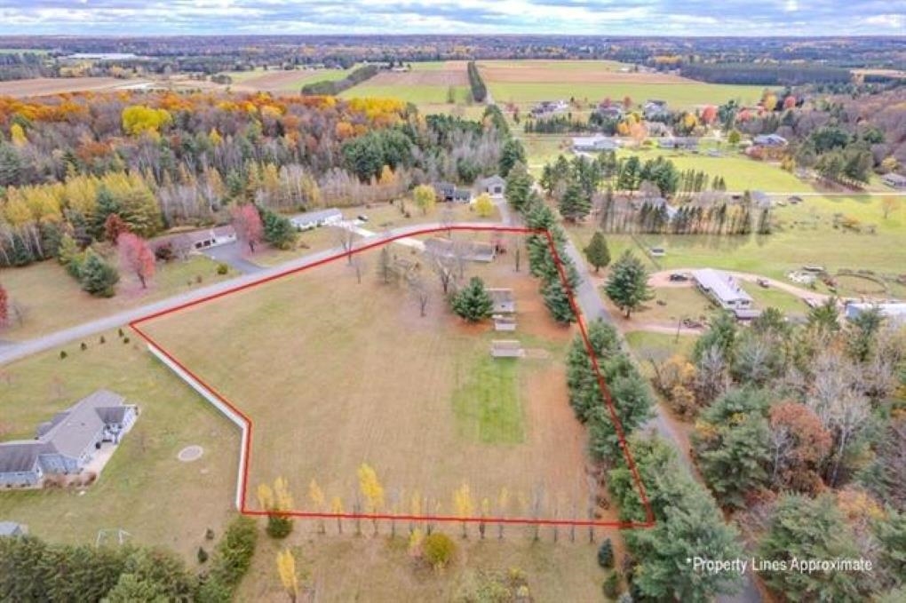 230240 NORTHFORK DRIVE, Wausau, Wisconsin 54403, 3 Bedrooms Bedrooms, ,2 BathroomsBathrooms,Residential,For Sale,230240 NORTHFORK DRIVE,22601837