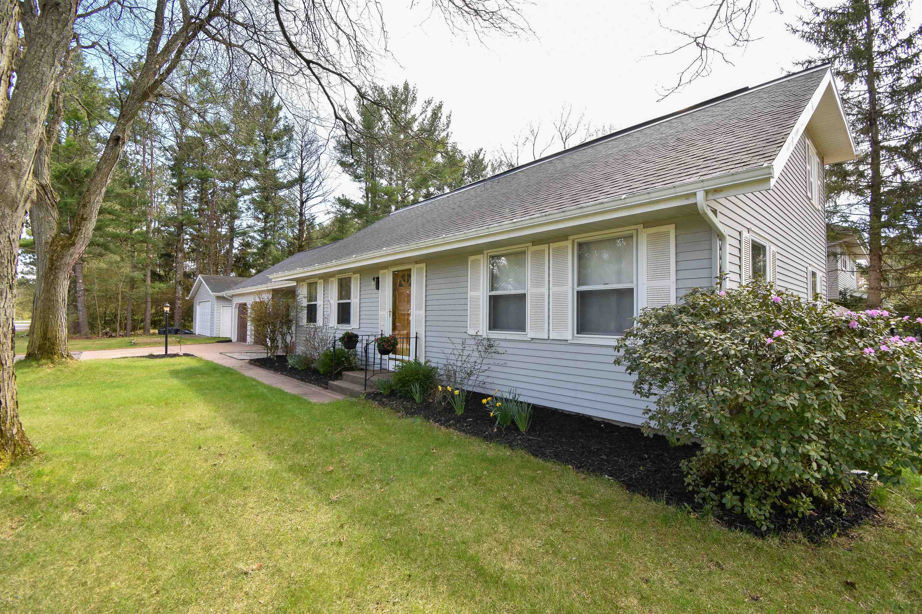 548 JANICK CIRCLE WEST, Stevens Point, Wisconsin 54481, 4 Bedrooms Bedrooms, ,2 BathroomsBathrooms,Residential,For Sale,548 JANICK CIRCLE WEST,22601838