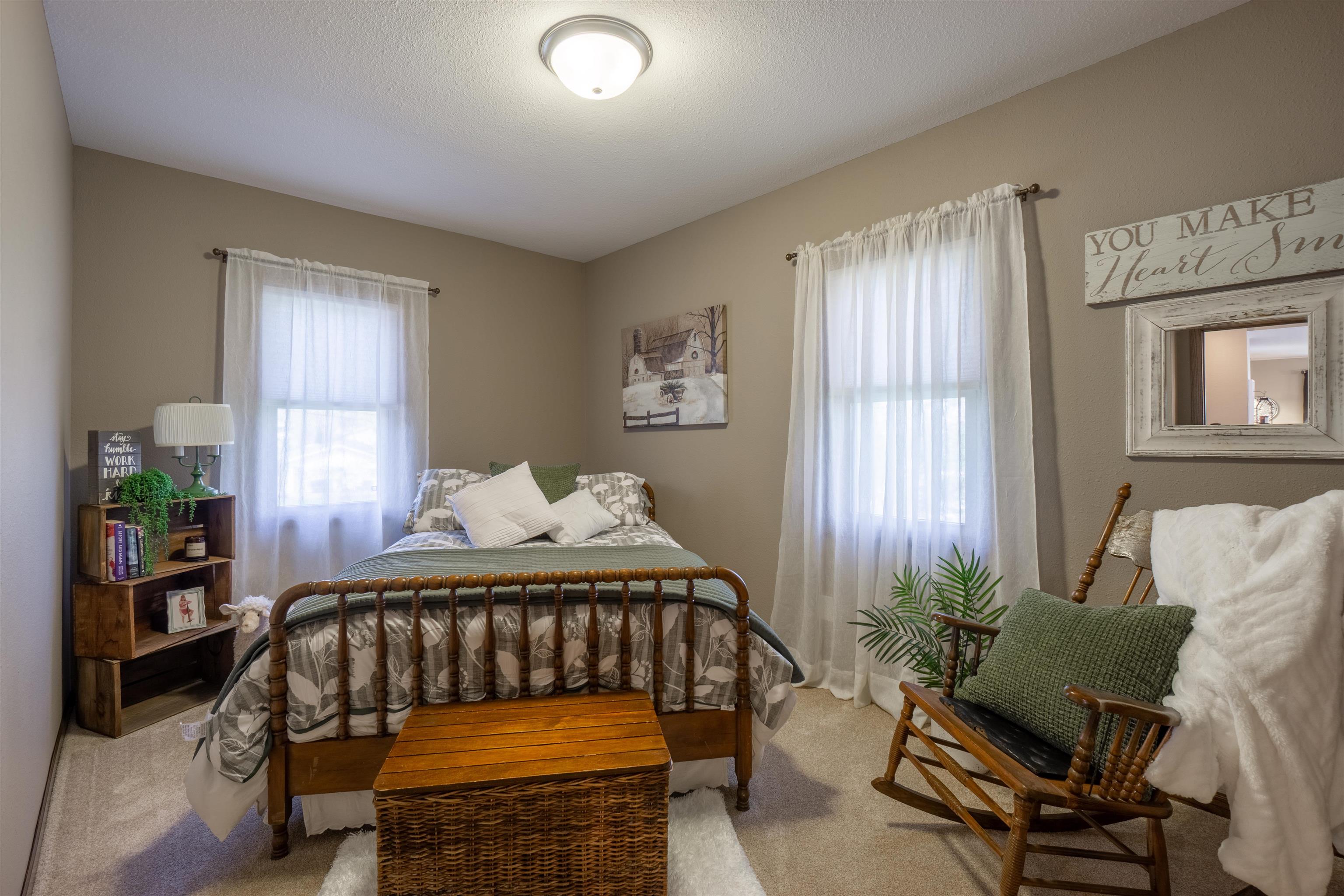 617 MAIN STREET, Marathon, Wisconsin 54448, 3 Bedrooms Bedrooms, ,2 BathroomsBathrooms,Residential,For Sale,617 MAIN STREET,22601845