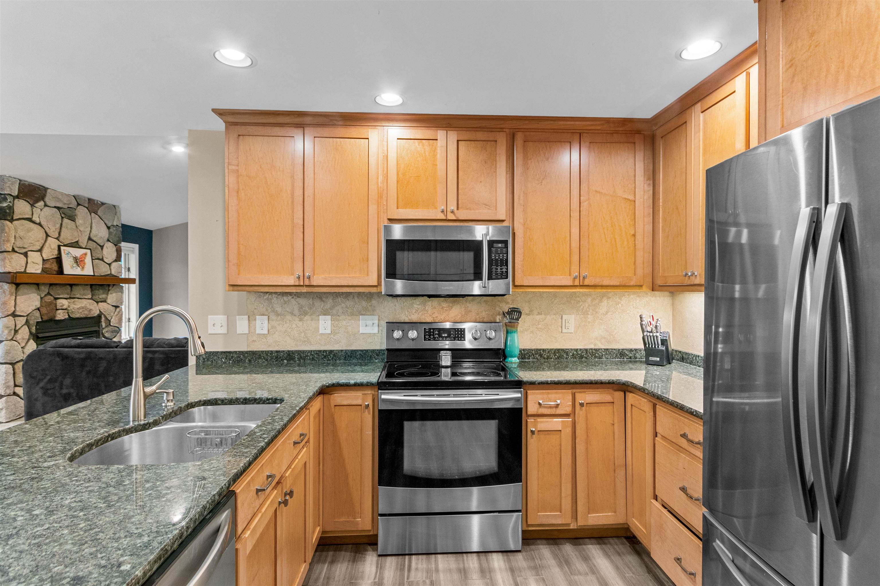 4790 EMERALD LANE, Stevens Point, Wisconsin 54482, 5 Bedrooms Bedrooms, ,2 BathroomsBathrooms,Residential,For Sale,4790 EMERALD LANE,22601846