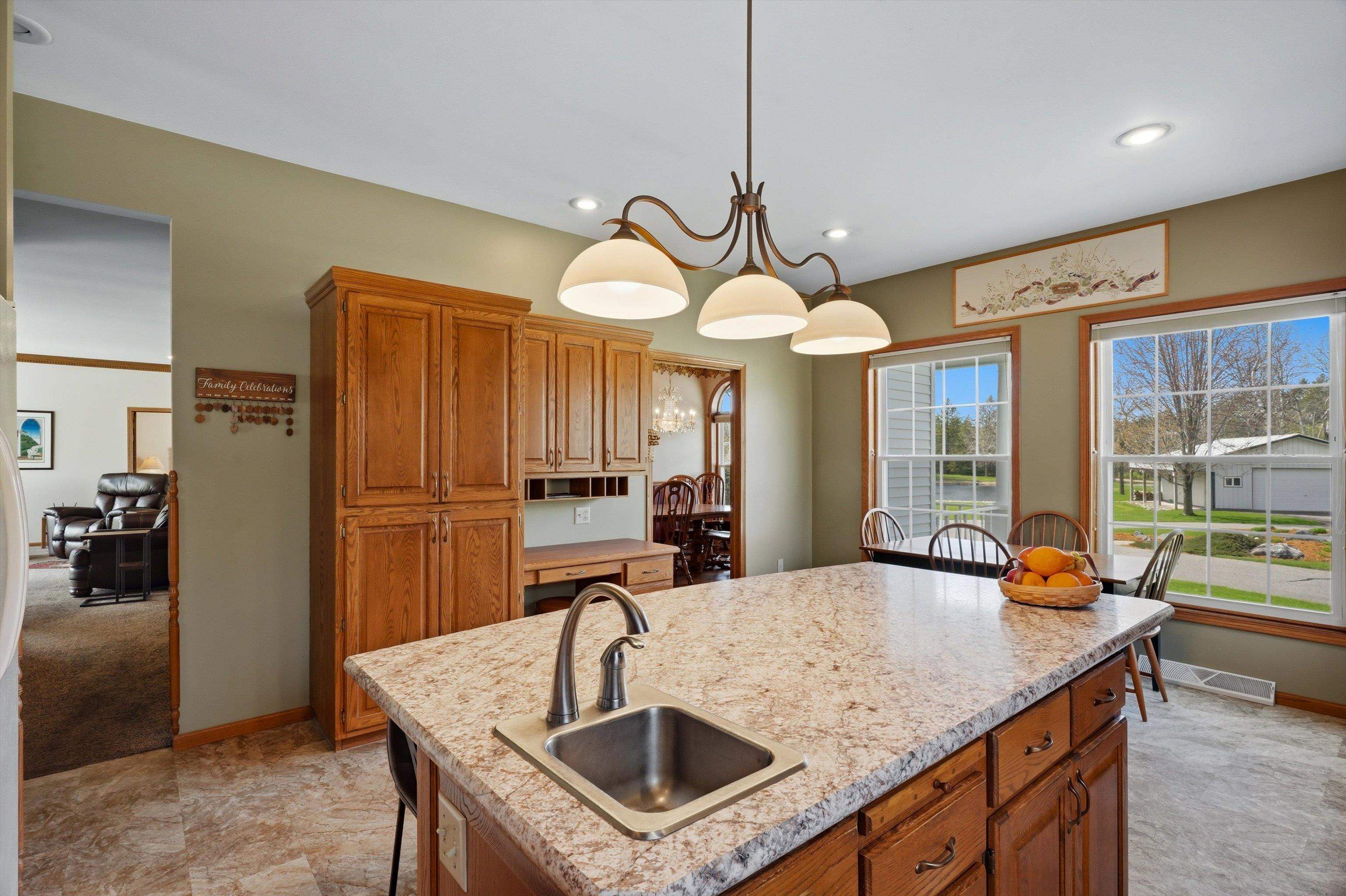 112201 MARSH ROAD, Marshfield, Wisconsin 54449, 5 Bedrooms Bedrooms, ,3 BathroomsBathrooms,Residential,For Sale,112201 MARSH ROAD,22601847