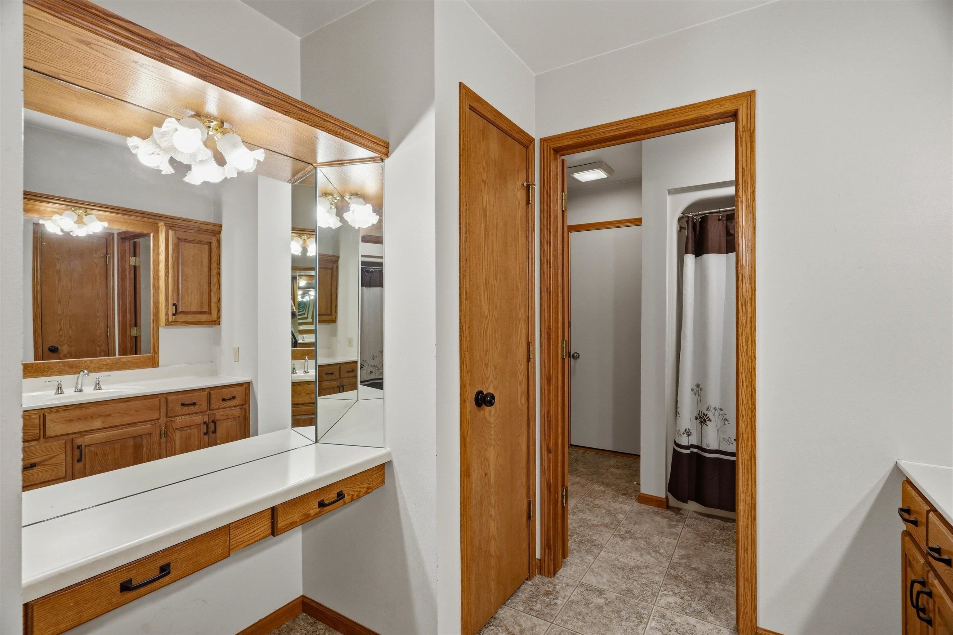 112201 MARSH ROAD, Marshfield, Wisconsin 54449, 5 Bedrooms Bedrooms, ,3 BathroomsBathrooms,Residential,For Sale,112201 MARSH ROAD,22601847