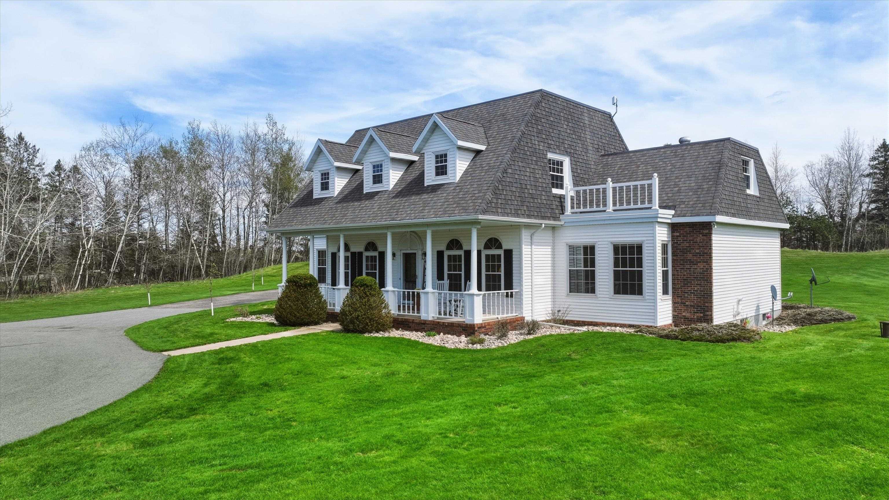112201 MARSH ROAD, Marshfield, Wisconsin 54449, 5 Bedrooms Bedrooms, ,3 BathroomsBathrooms,Residential,For Sale,112201 MARSH ROAD,22601847