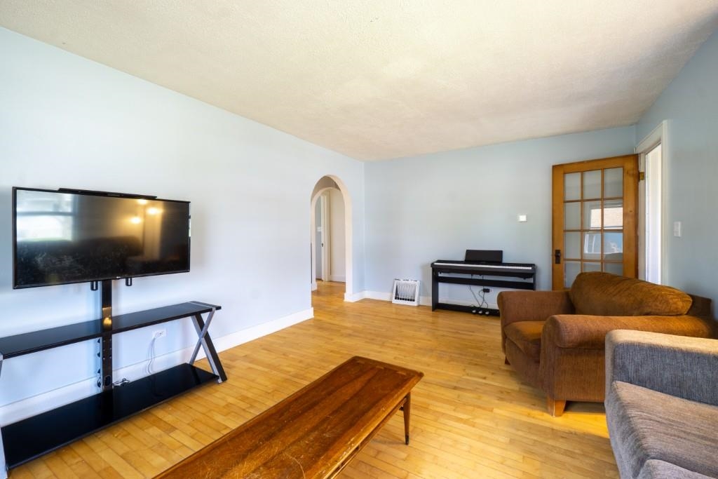 1211 3RD AVENUE, Antigo, Wisconsin 54409, 3 Bedrooms Bedrooms, ,1 BathroomBathrooms,Residential,For Sale,1211 3RD AVENUE,22601848
