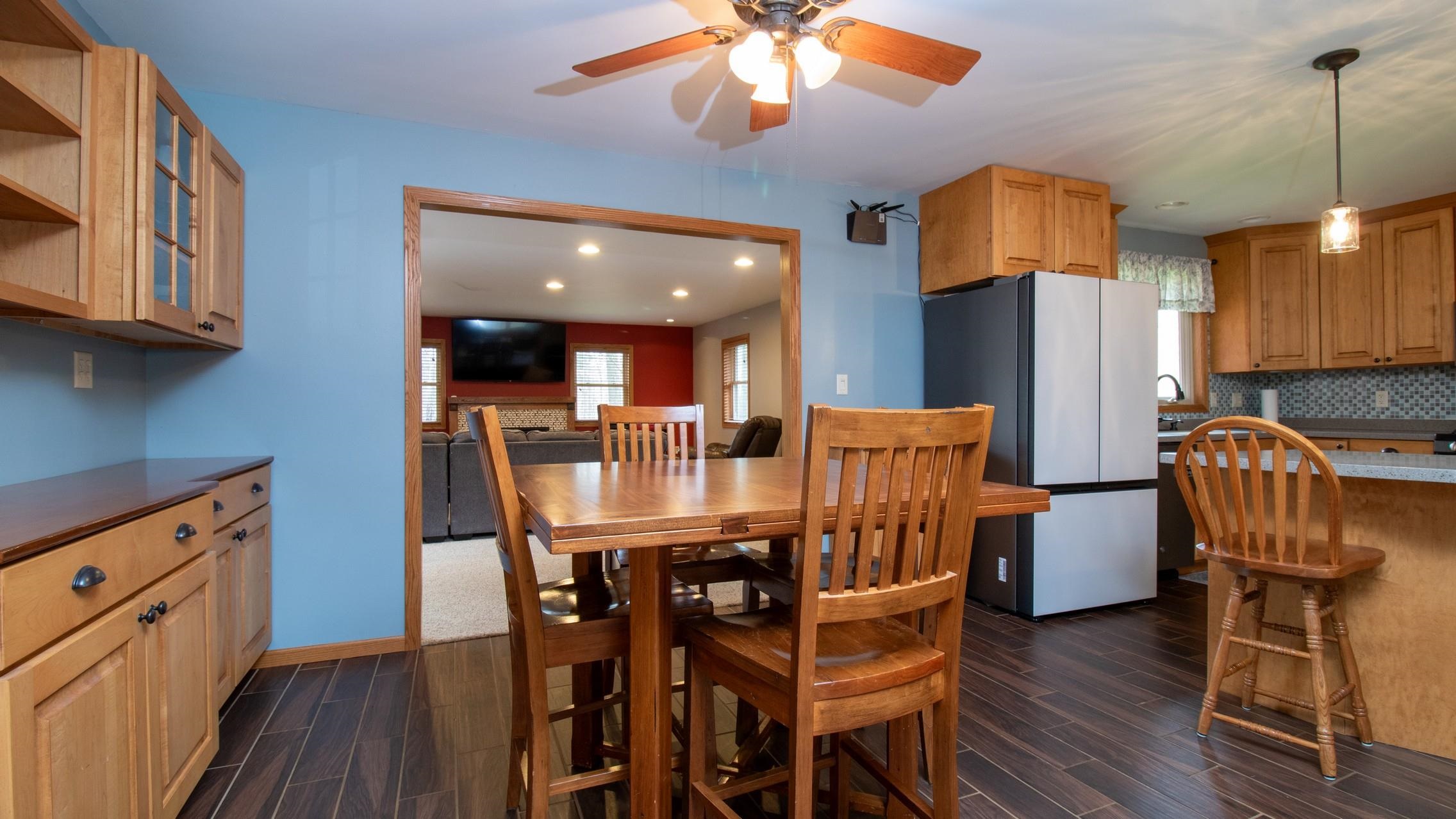 2103 EDGEWOOD AVENUE, Rothschild, Wisconsin 54474, 3 Bedrooms Bedrooms, ,3 BathroomsBathrooms,Residential,For Sale,2103 EDGEWOOD AVENUE,22601853