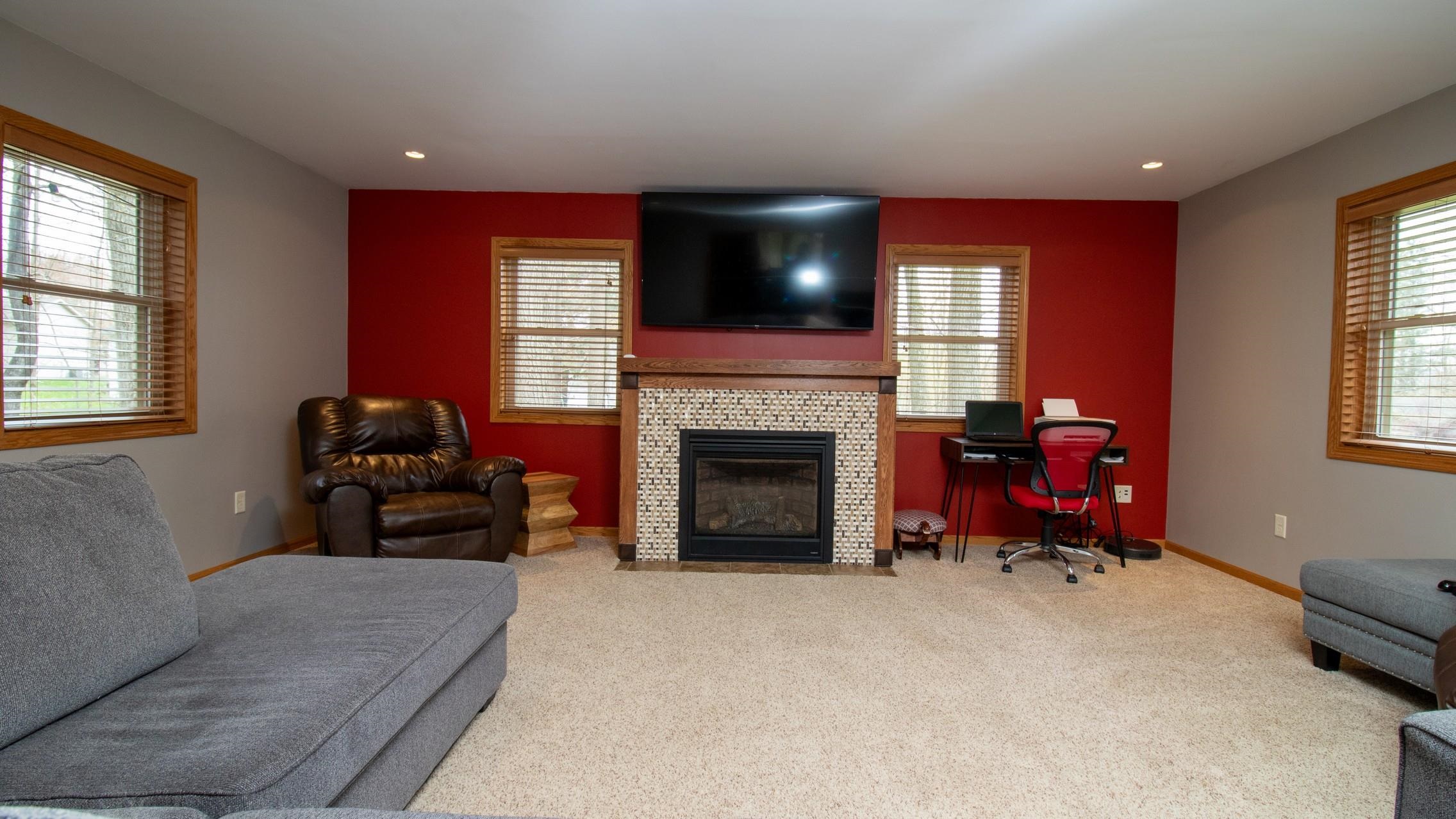 2103 EDGEWOOD AVENUE, Rothschild, Wisconsin 54474, 3 Bedrooms Bedrooms, ,3 BathroomsBathrooms,Residential,For Sale,2103 EDGEWOOD AVENUE,22601853