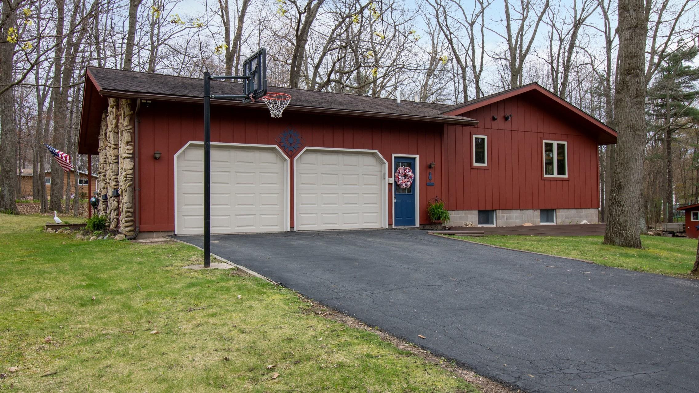 2103 EDGEWOOD AVENUE, Rothschild, Wisconsin 54474, 3 Bedrooms Bedrooms, ,3 BathroomsBathrooms,Residential,For Sale,2103 EDGEWOOD AVENUE,22601853