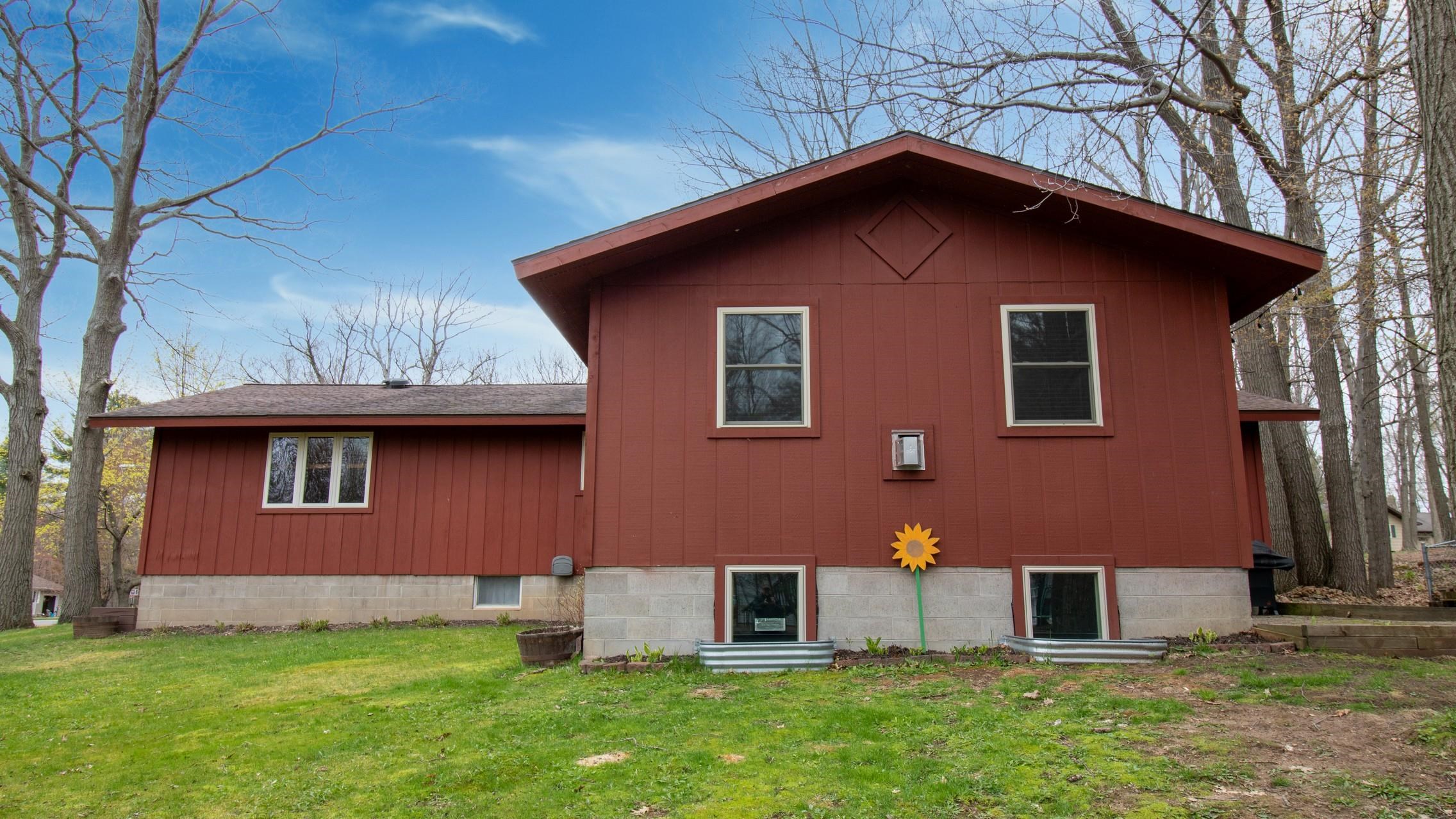 2103 EDGEWOOD AVENUE, Rothschild, Wisconsin 54474, 3 Bedrooms Bedrooms, ,3 BathroomsBathrooms,Residential,For Sale,2103 EDGEWOOD AVENUE,22601853