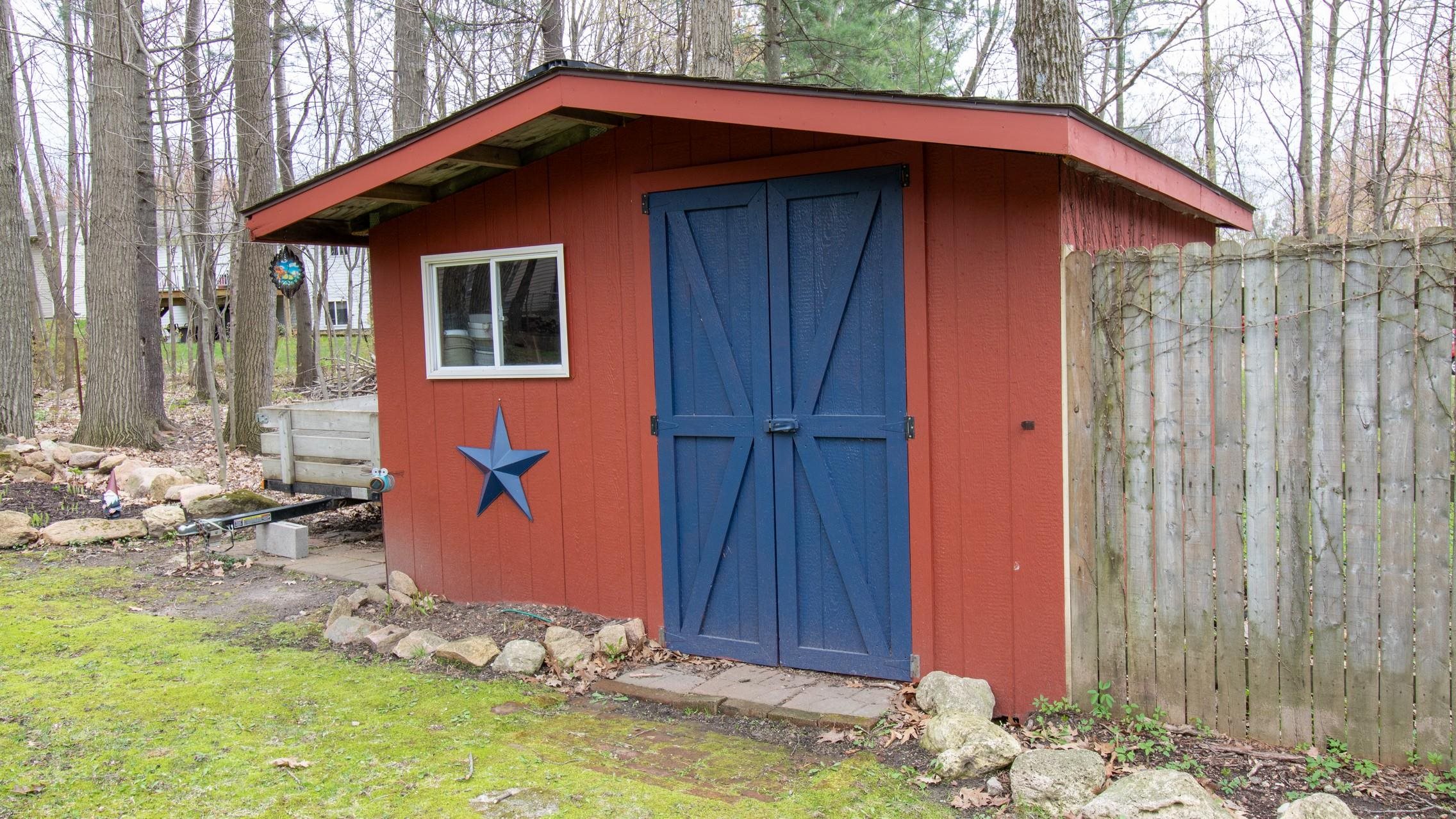 2103 EDGEWOOD AVENUE, Rothschild, Wisconsin 54474, 3 Bedrooms Bedrooms, ,3 BathroomsBathrooms,Residential,For Sale,2103 EDGEWOOD AVENUE,22601853