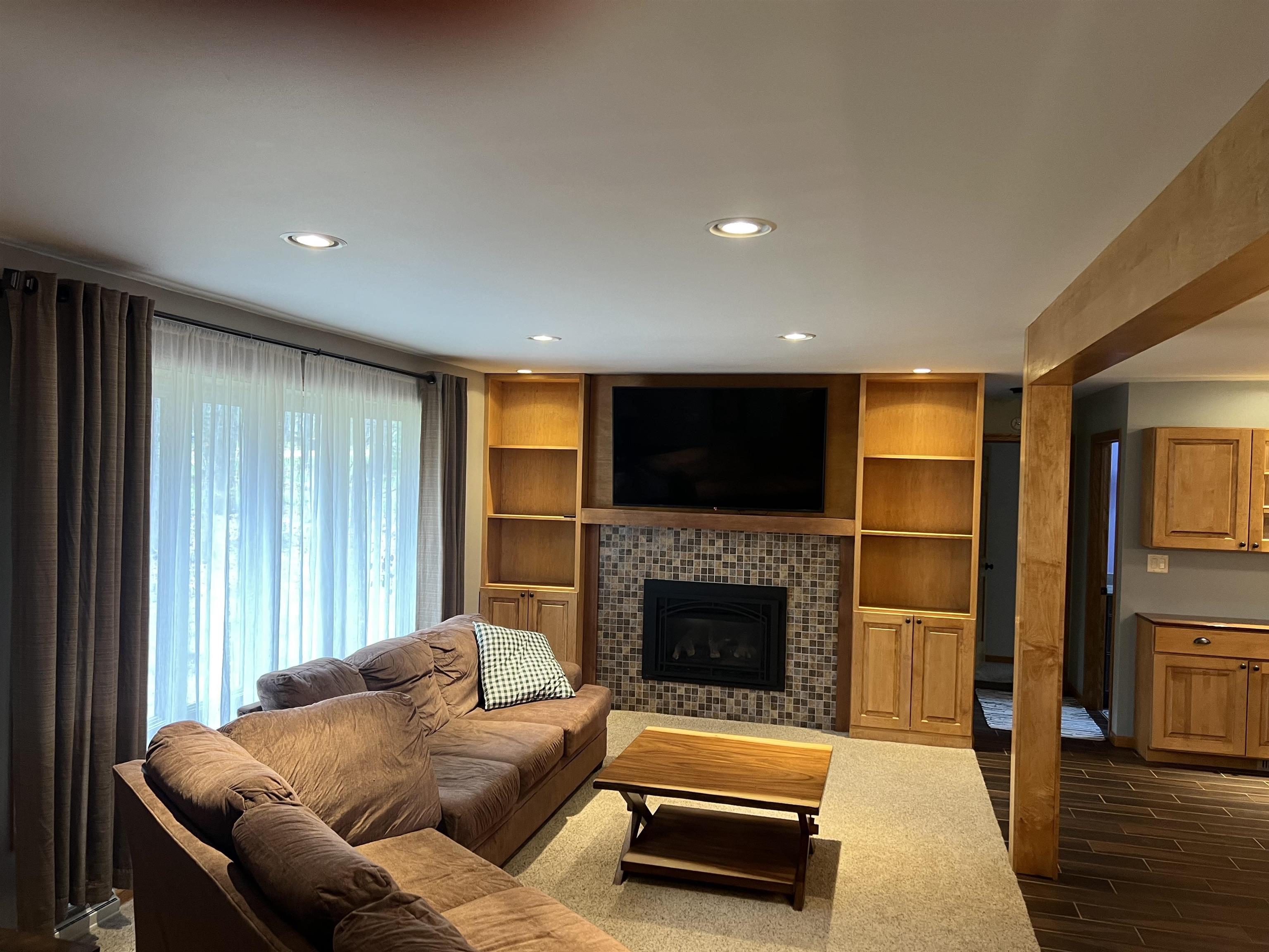 2103 EDGEWOOD AVENUE, Rothschild, Wisconsin 54474, 3 Bedrooms Bedrooms, ,3 BathroomsBathrooms,Residential,For Sale,2103 EDGEWOOD AVENUE,22601853