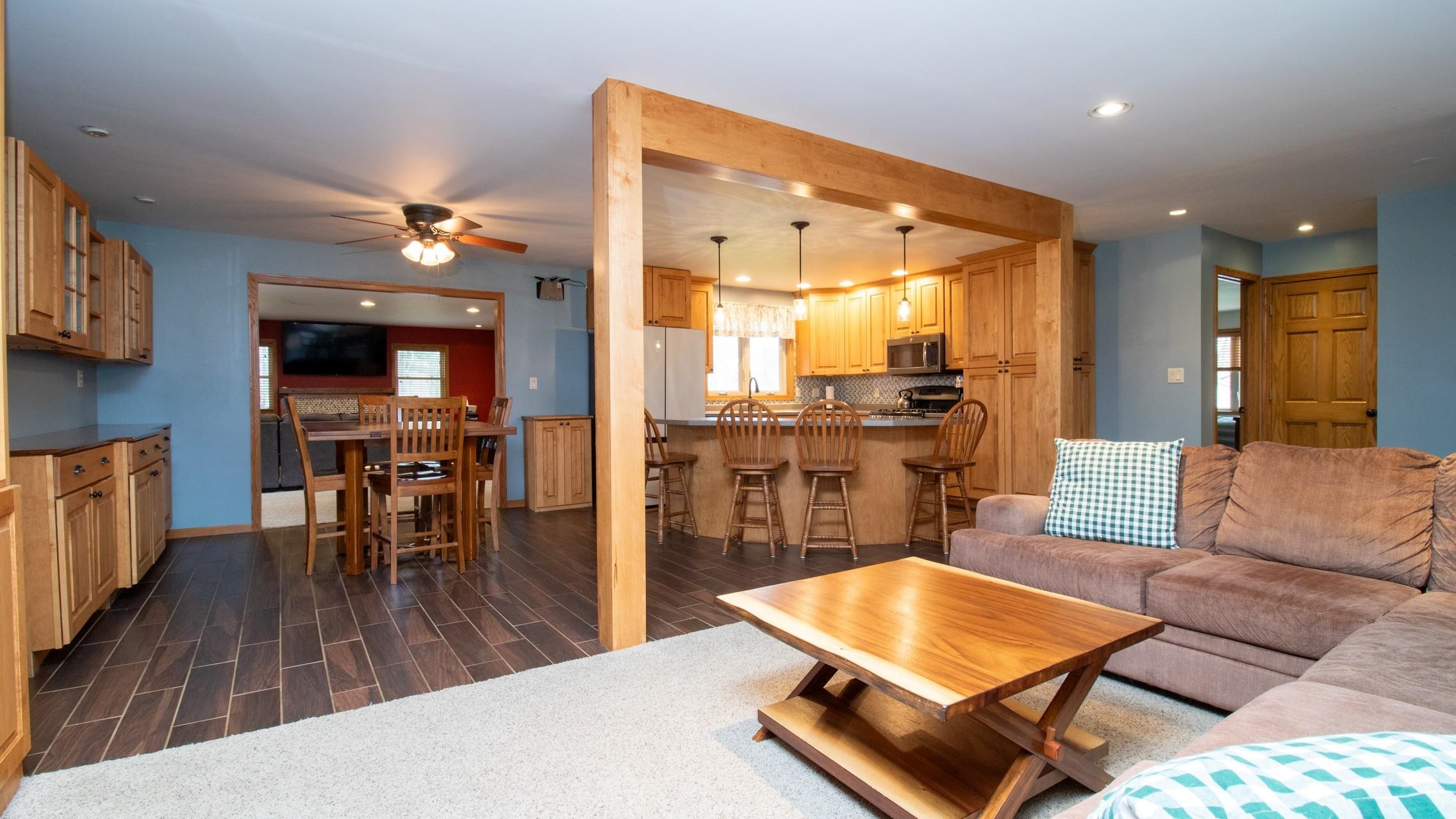 2103 EDGEWOOD AVENUE, Rothschild, Wisconsin 54474, 3 Bedrooms Bedrooms, ,3 BathroomsBathrooms,Residential,For Sale,2103 EDGEWOOD AVENUE,22601853