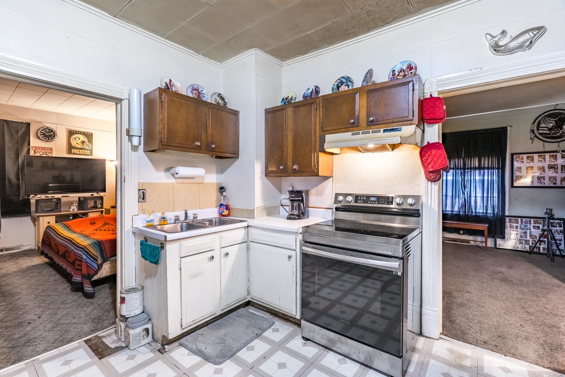 1332 N 2ND STREET, Wausau, Wisconsin 54403, 2 Bedrooms Bedrooms, ,1 BathroomBathrooms,Multi-family,For Sale,1332 N 2ND STREET,22601854