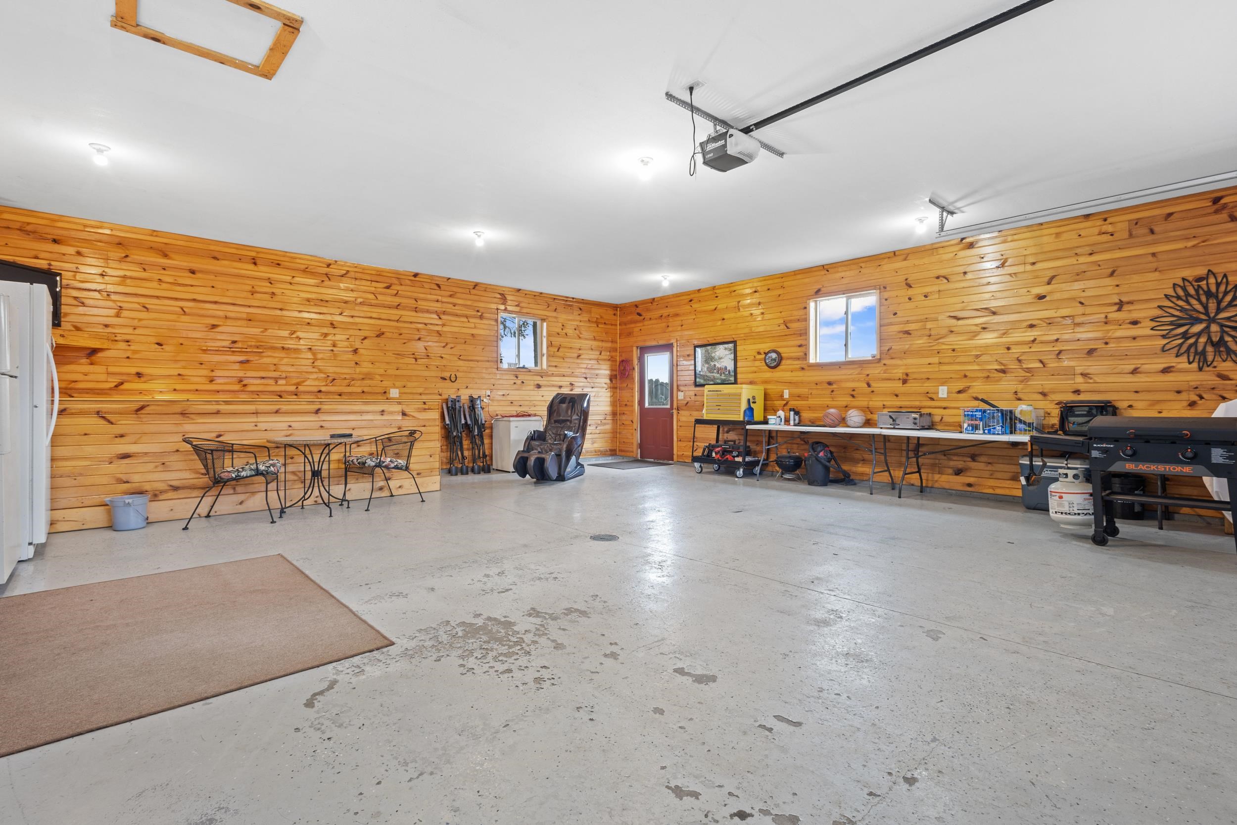 E721 COUNTY ROAD MM, Iola, Wisconsin 54945, 4 Bedrooms Bedrooms, ,2 BathroomsBathrooms,Residential,For Sale,E721 COUNTY ROAD MM,22601855