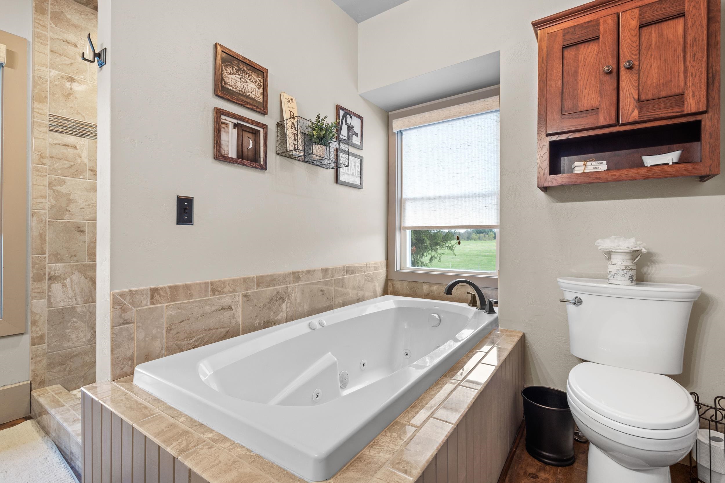E721 COUNTY ROAD MM, Iola, Wisconsin 54945, 4 Bedrooms Bedrooms, ,2 BathroomsBathrooms,Residential,For Sale,E721 COUNTY ROAD MM,22601855