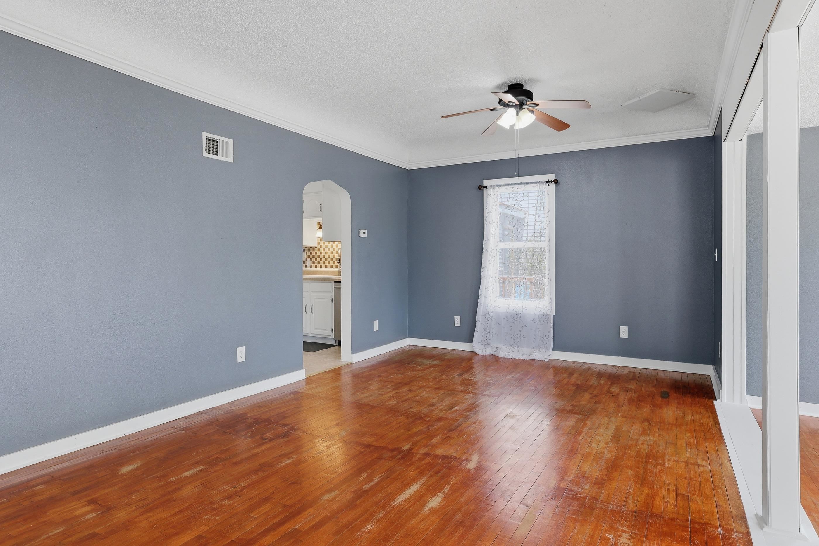 921 10TH AVENUE NORTH, Wisconsin Rapids, Wisconsin 54495, 3 Bedrooms Bedrooms, ,1 BathroomBathrooms,Residential,For Sale,921 10TH AVENUE NORTH,22601857