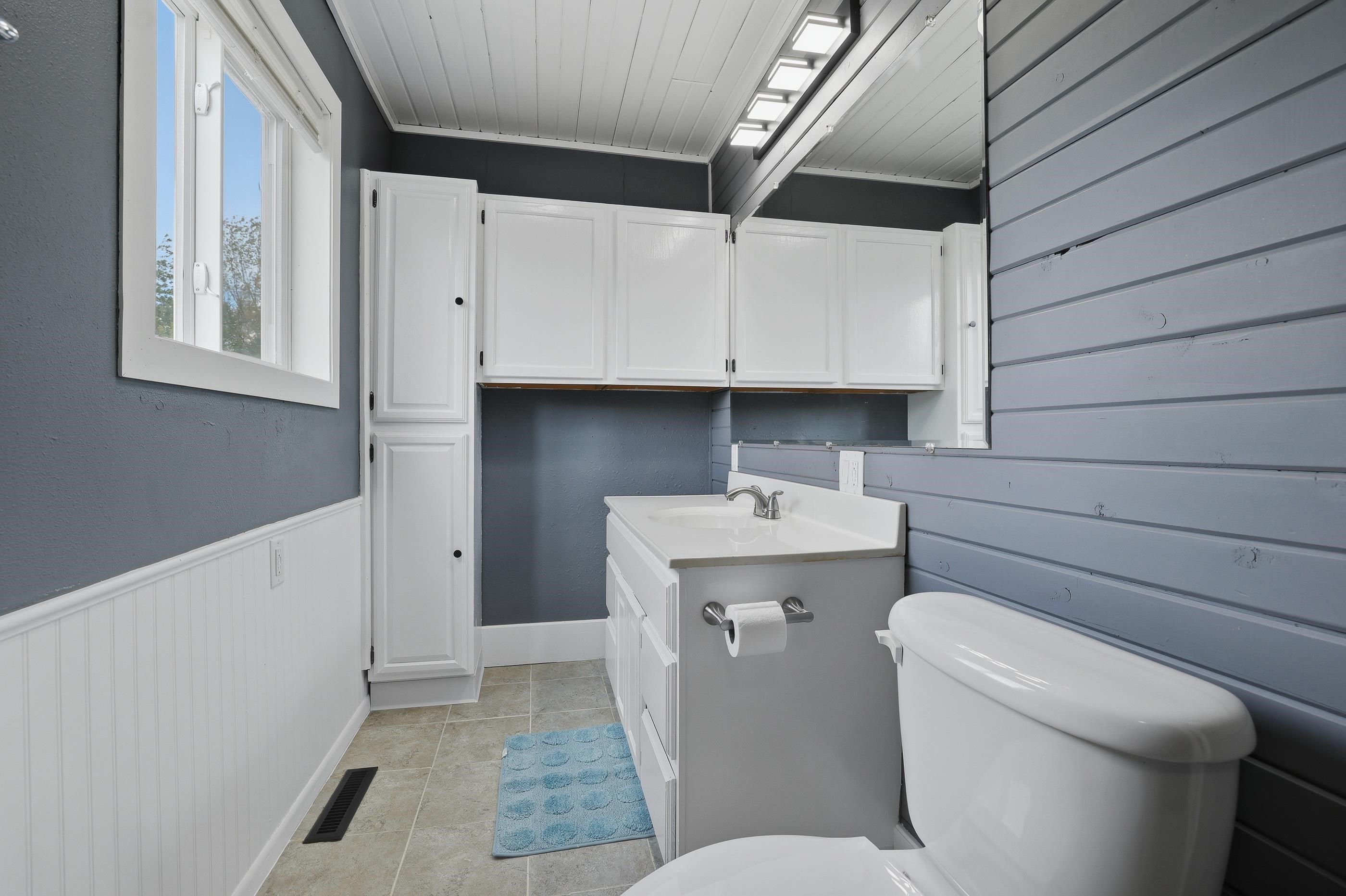 921 10TH AVENUE NORTH, Wisconsin Rapids, Wisconsin 54495, 3 Bedrooms Bedrooms, ,1 BathroomBathrooms,Residential,For Sale,921 10TH AVENUE NORTH,22601857