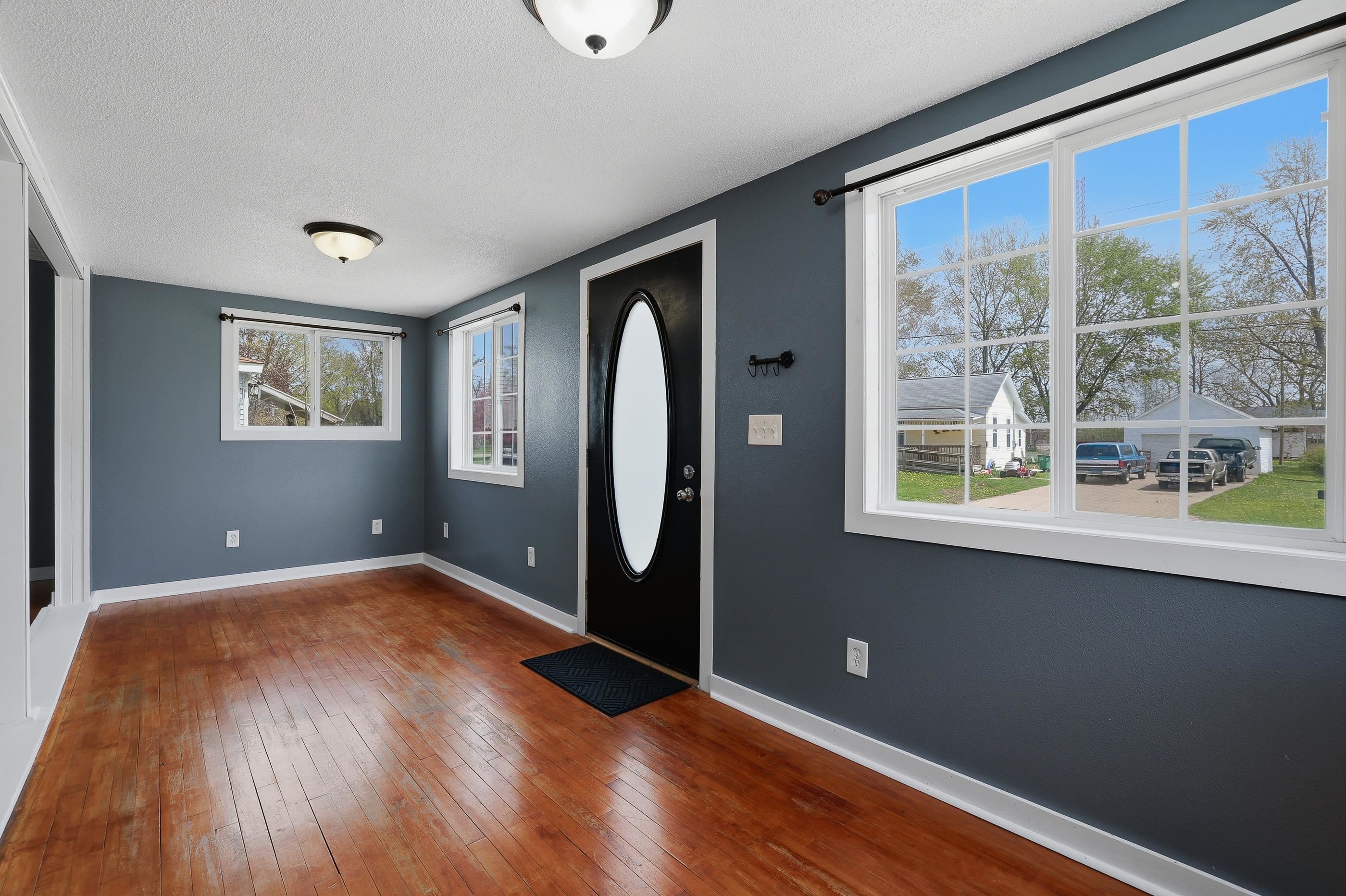921 10TH AVENUE NORTH, Wisconsin Rapids, Wisconsin 54495, 3 Bedrooms Bedrooms, ,1 BathroomBathrooms,Residential,For Sale,921 10TH AVENUE NORTH,22601857