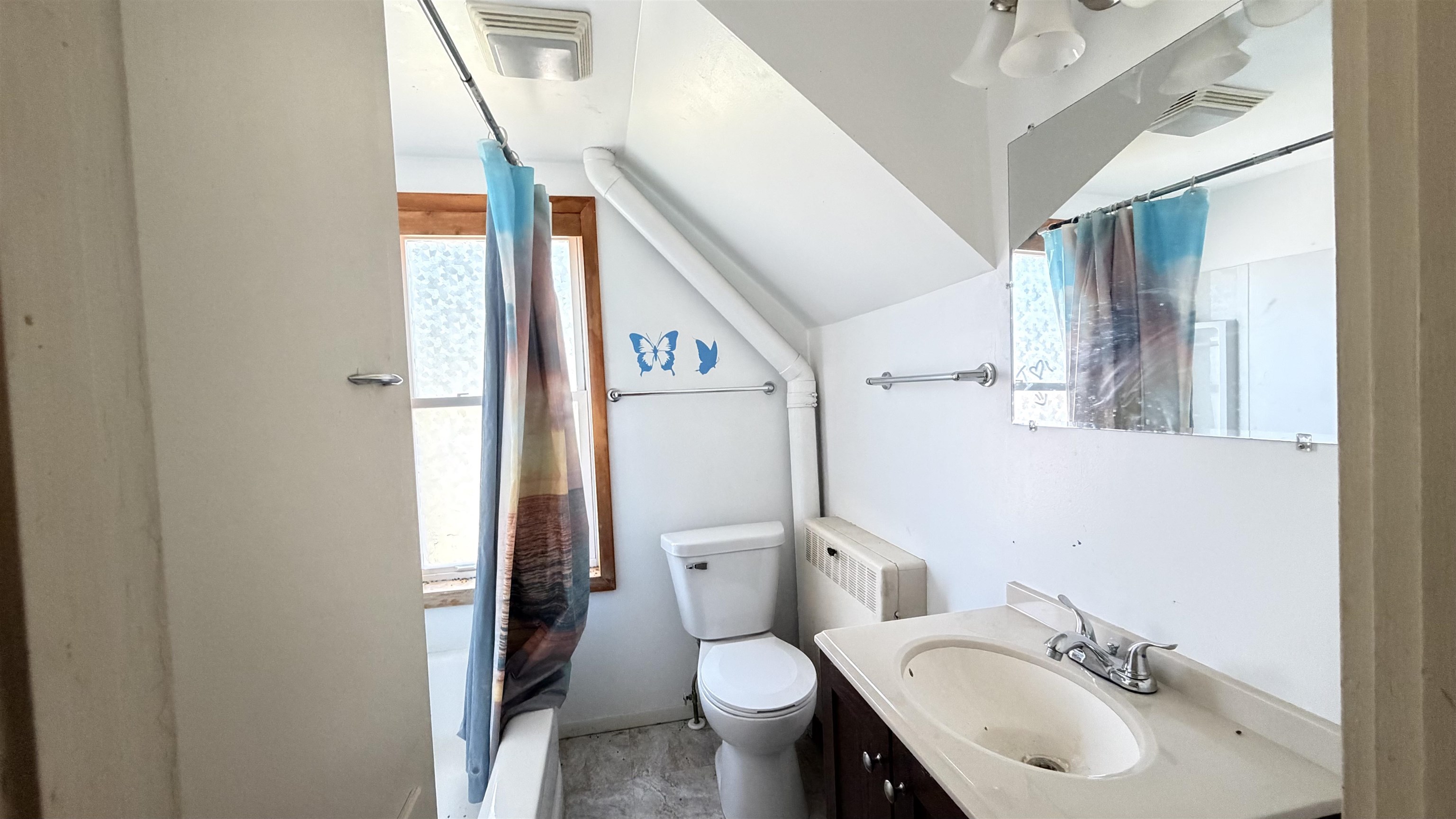 213530 LEGION STREET, Stratford, Wisconsin 54484, 2 Bedrooms Bedrooms, ,2 BathroomsBathrooms,Residential,For Sale,213530 LEGION STREET,22601858