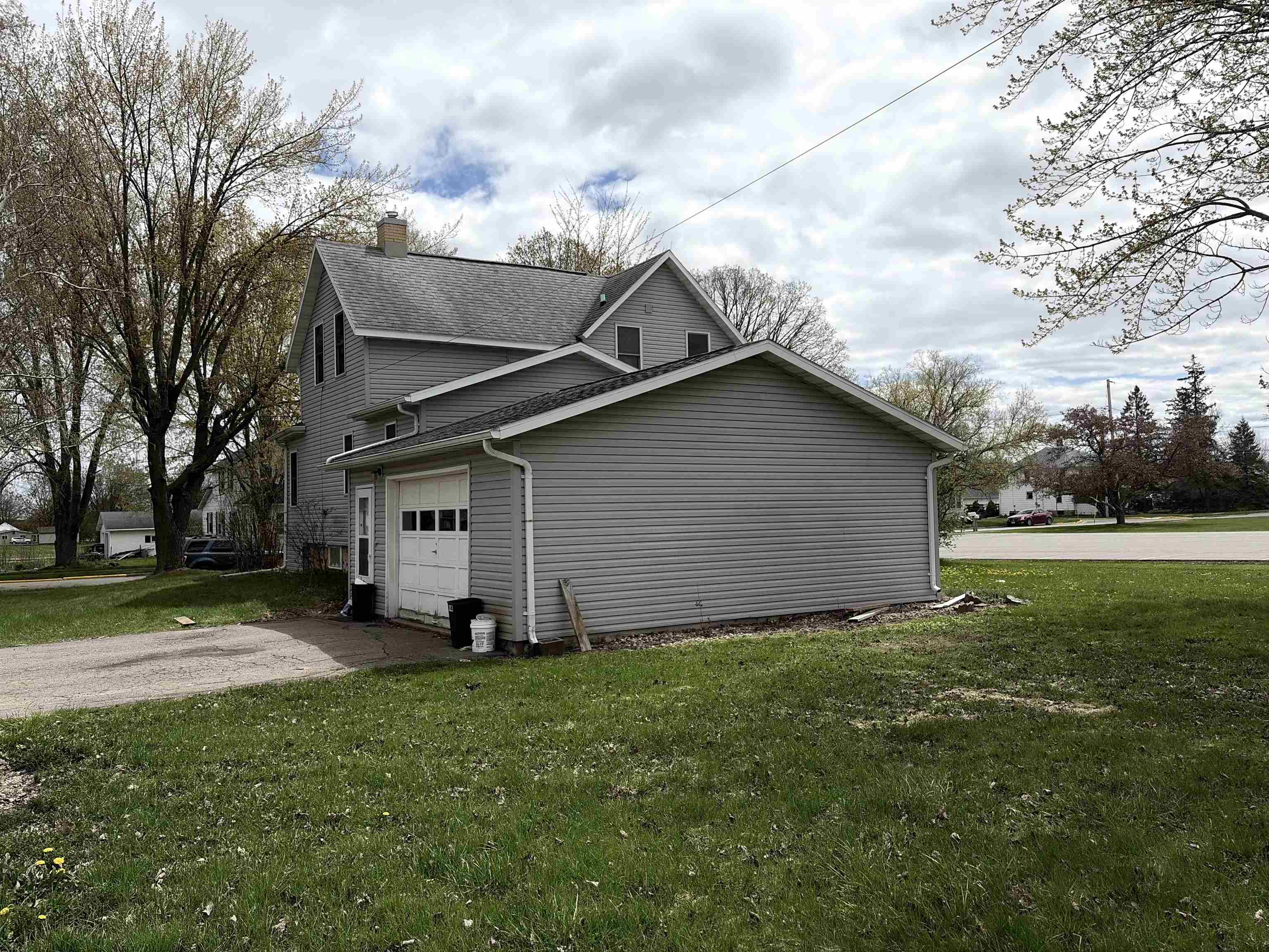 213530 LEGION STREET, Stratford, Wisconsin 54484, 2 Bedrooms Bedrooms, ,2 BathroomsBathrooms,Residential,For Sale,213530 LEGION STREET,22601858