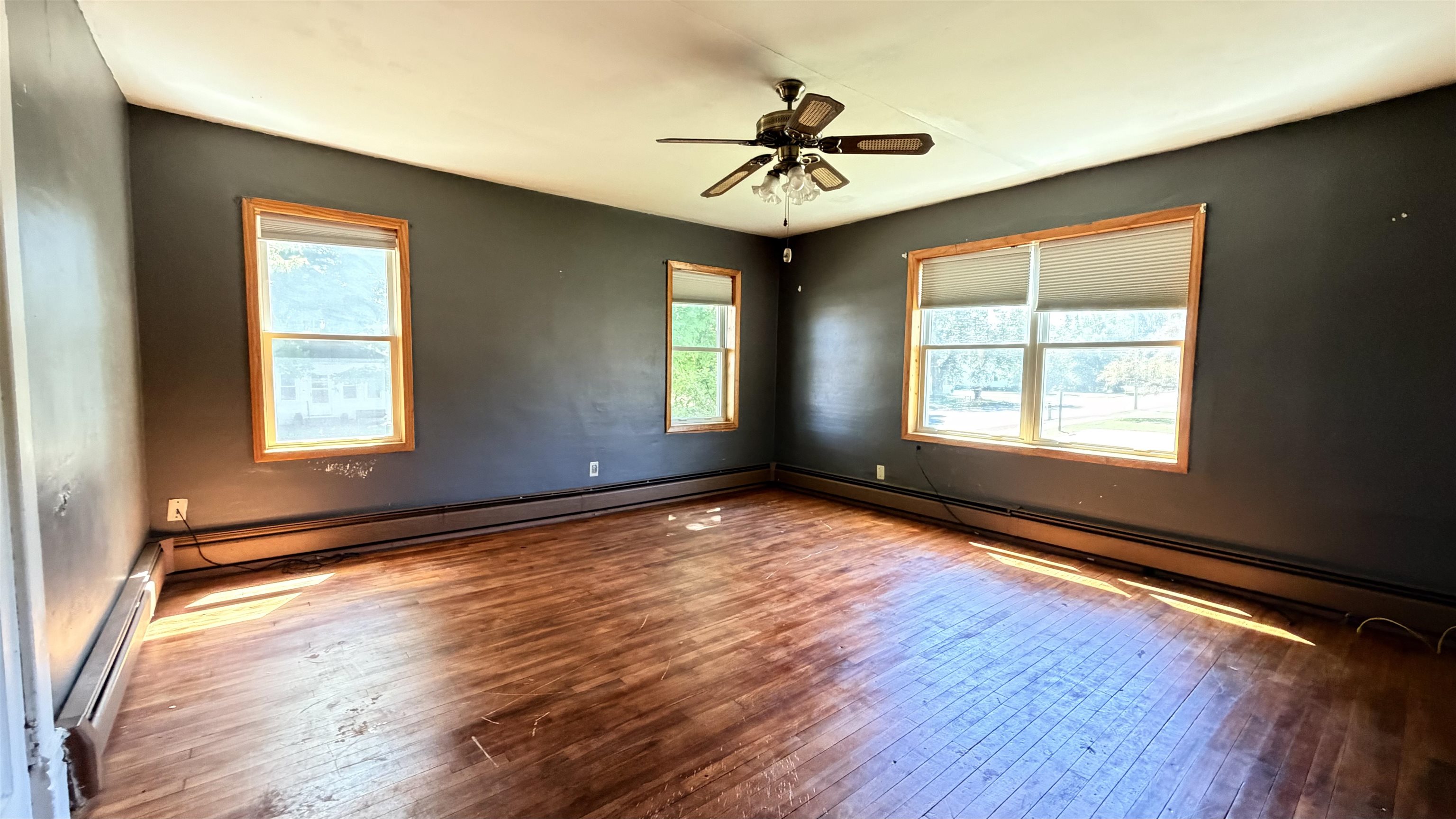 213530 LEGION STREET, Stratford, Wisconsin 54484, 2 Bedrooms Bedrooms, ,2 BathroomsBathrooms,Residential,For Sale,213530 LEGION STREET,22601858