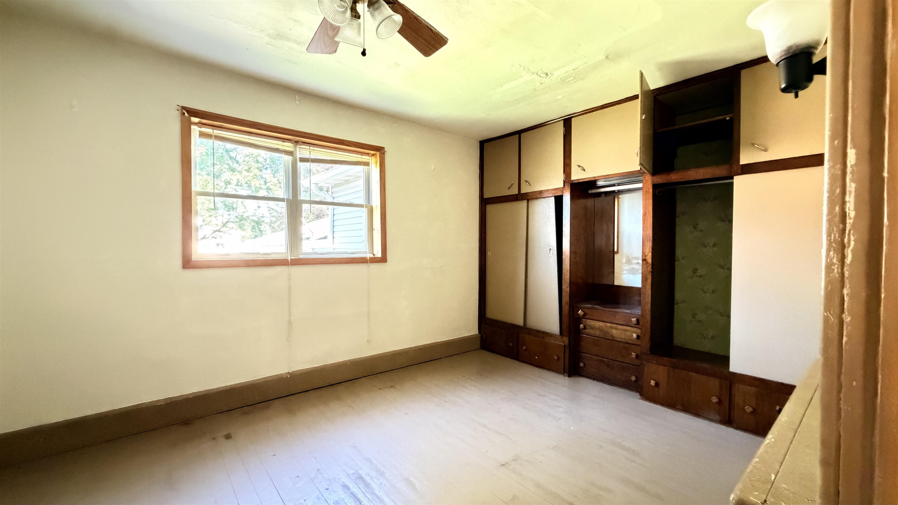 213530 LEGION STREET, Stratford, Wisconsin 54484, 2 Bedrooms Bedrooms, ,2 BathroomsBathrooms,Residential,For Sale,213530 LEGION STREET,22601858