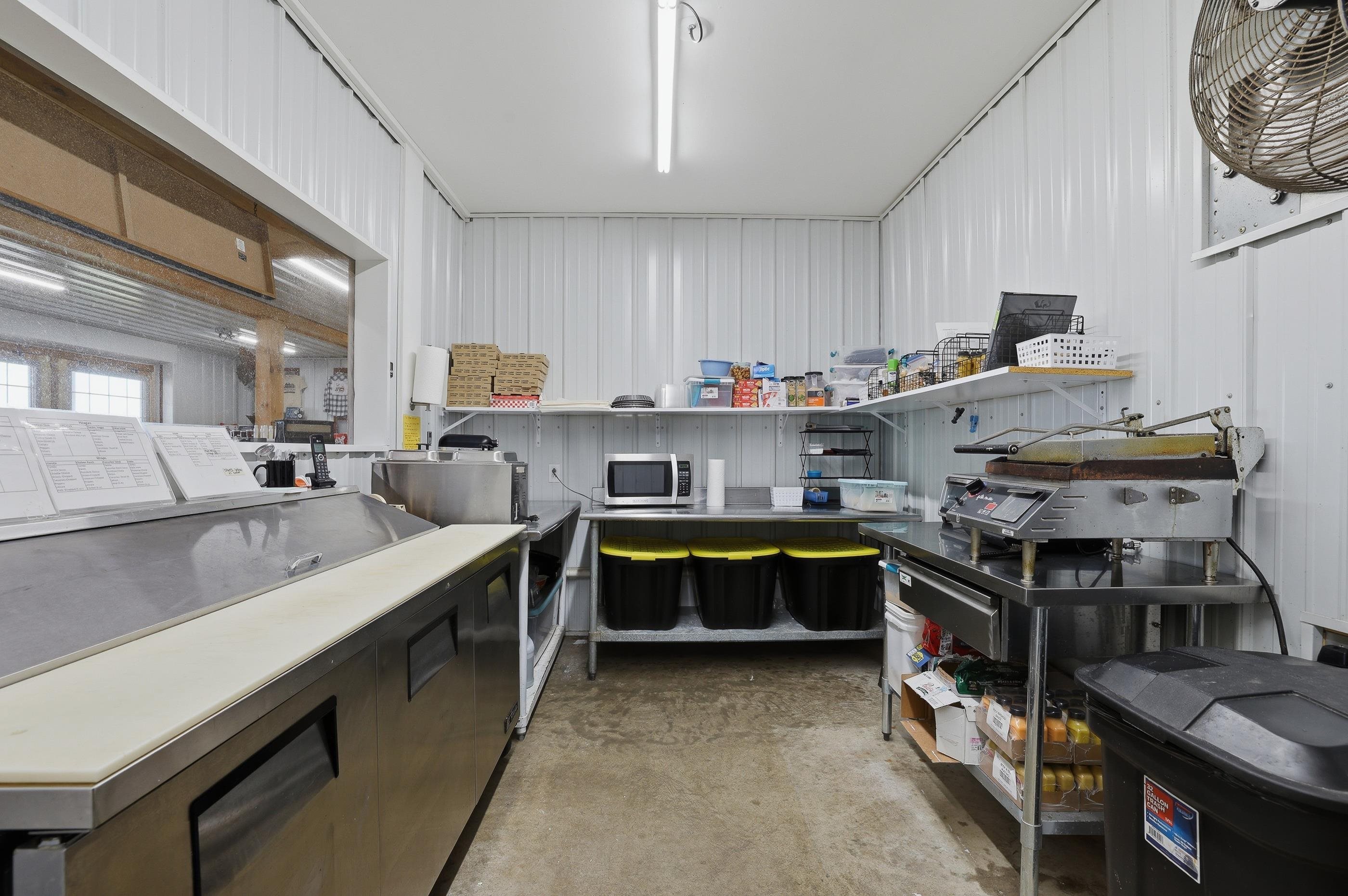 10281 STATE HIGHWAY 66, Rosholt, Wisconsin 54473, ,Commercial/industrial,For Sale,10281 STATE HIGHWAY 66,22601860