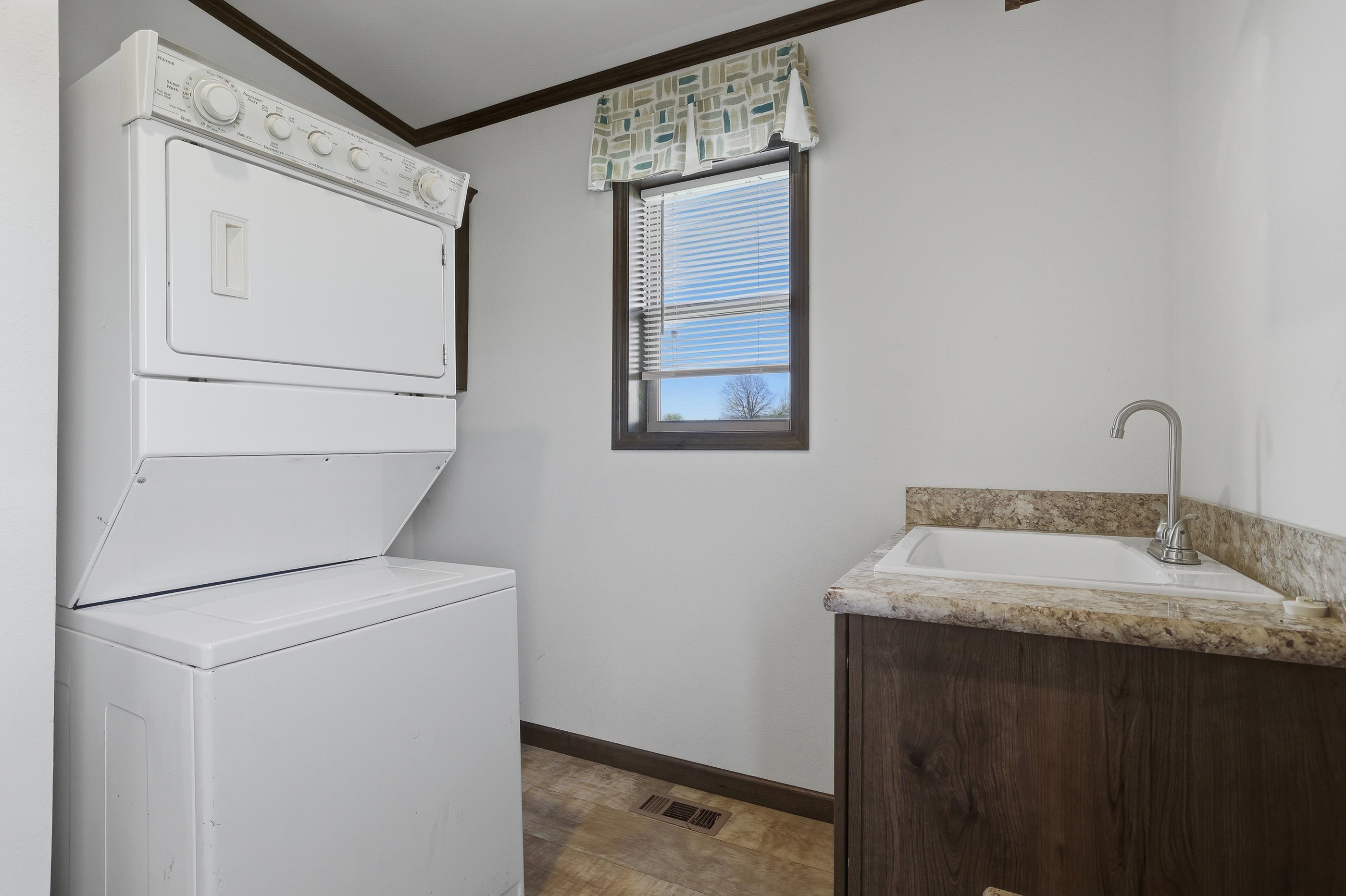 E2902 WASRUD ROAD, Iola, Wisconsin 54945, 3 Bedrooms Bedrooms, ,2 BathroomsBathrooms,Residential,For Sale,E2902 WASRUD ROAD,22601864