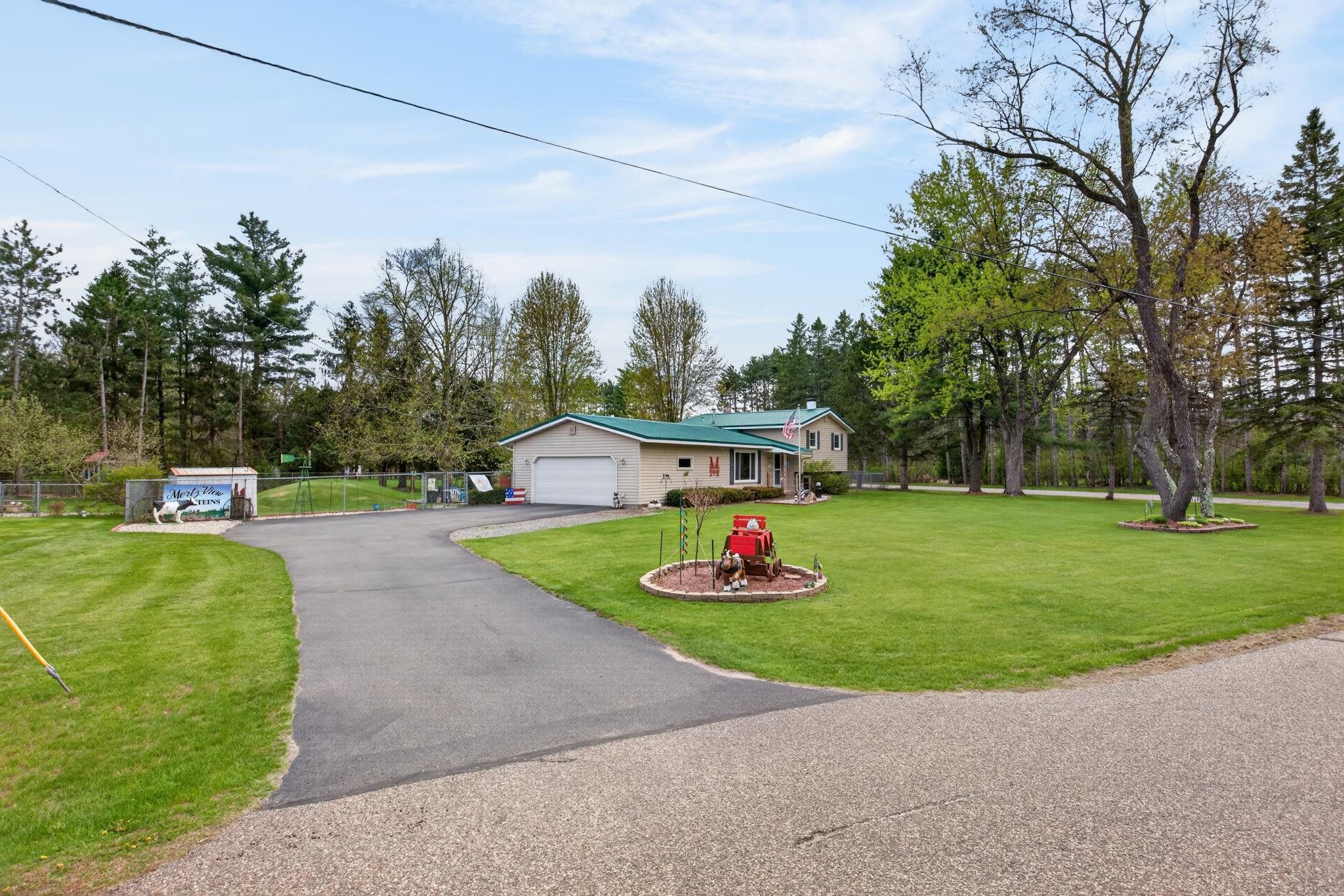 5010 AUBURN AVENUE, Wisconsin Rapids, Wisconsin 54494, 3 Bedrooms Bedrooms, ,2 BathroomsBathrooms,Residential,For Sale,5010 AUBURN AVENUE,22601867