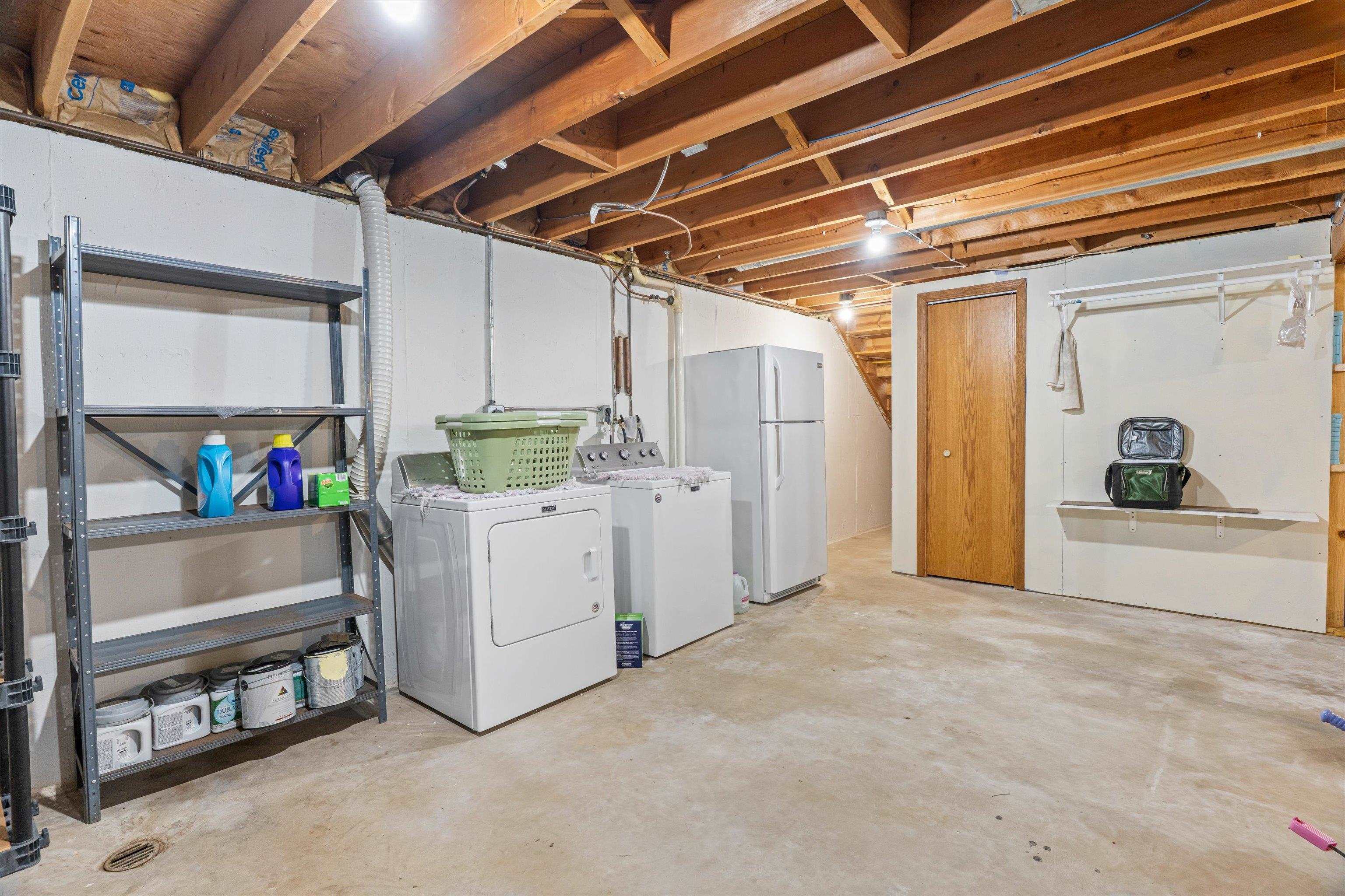 715 N HINMAN AVENUE, Marshfield, Wisconsin 54449, 3 Bedrooms Bedrooms, ,2 BathroomsBathrooms,Residential,For Sale,715 N HINMAN AVENUE,22601868