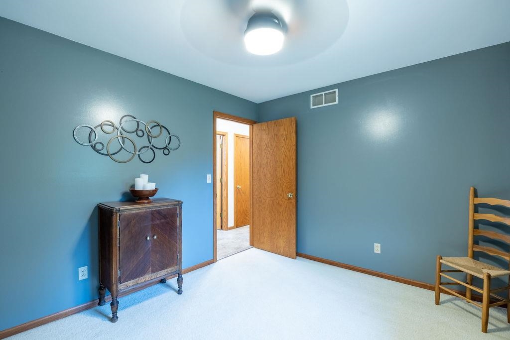 7930 CARILLON DRIVE, Wisconsin Rapids, Wisconsin 54494, 3 Bedrooms Bedrooms, ,2 BathroomsBathrooms,Residential,For Sale,7930 CARILLON DRIVE,22601870