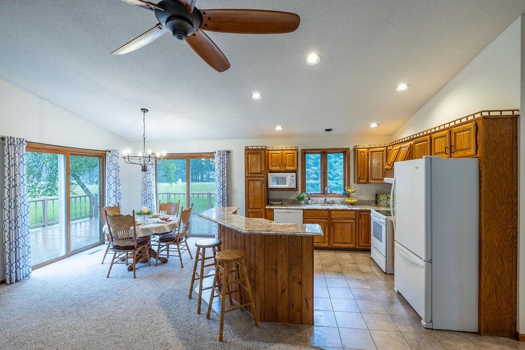 7930 CARILLON DRIVE, Wisconsin Rapids, Wisconsin 54494, 3 Bedrooms Bedrooms, ,2 BathroomsBathrooms,Residential,For Sale,7930 CARILLON DRIVE,22601870