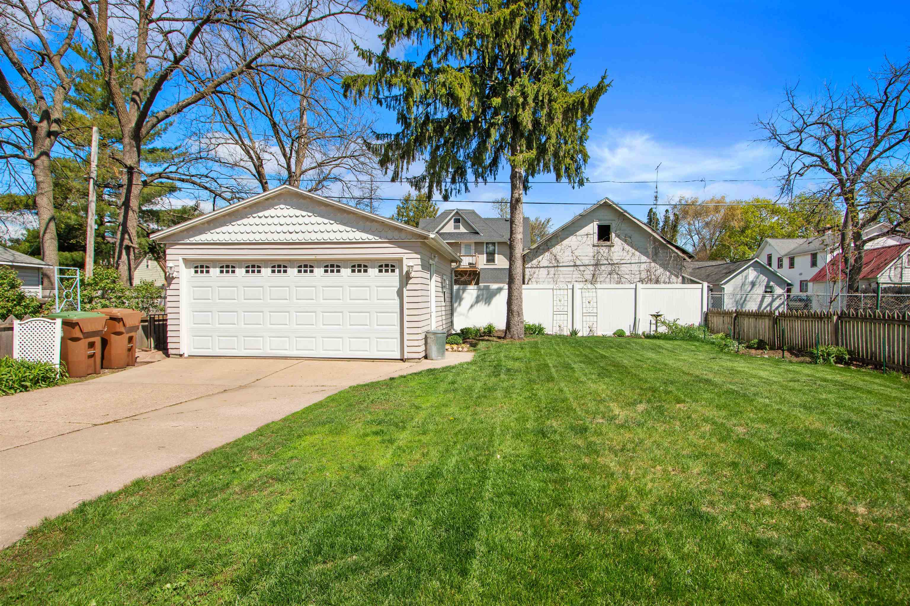 1716 MC CULLOCH STREET, Stevens Point, Wisconsin 54481, 3 Bedrooms Bedrooms, ,2 BathroomsBathrooms,Residential,For Sale,1716 MC CULLOCH STREET,22601875