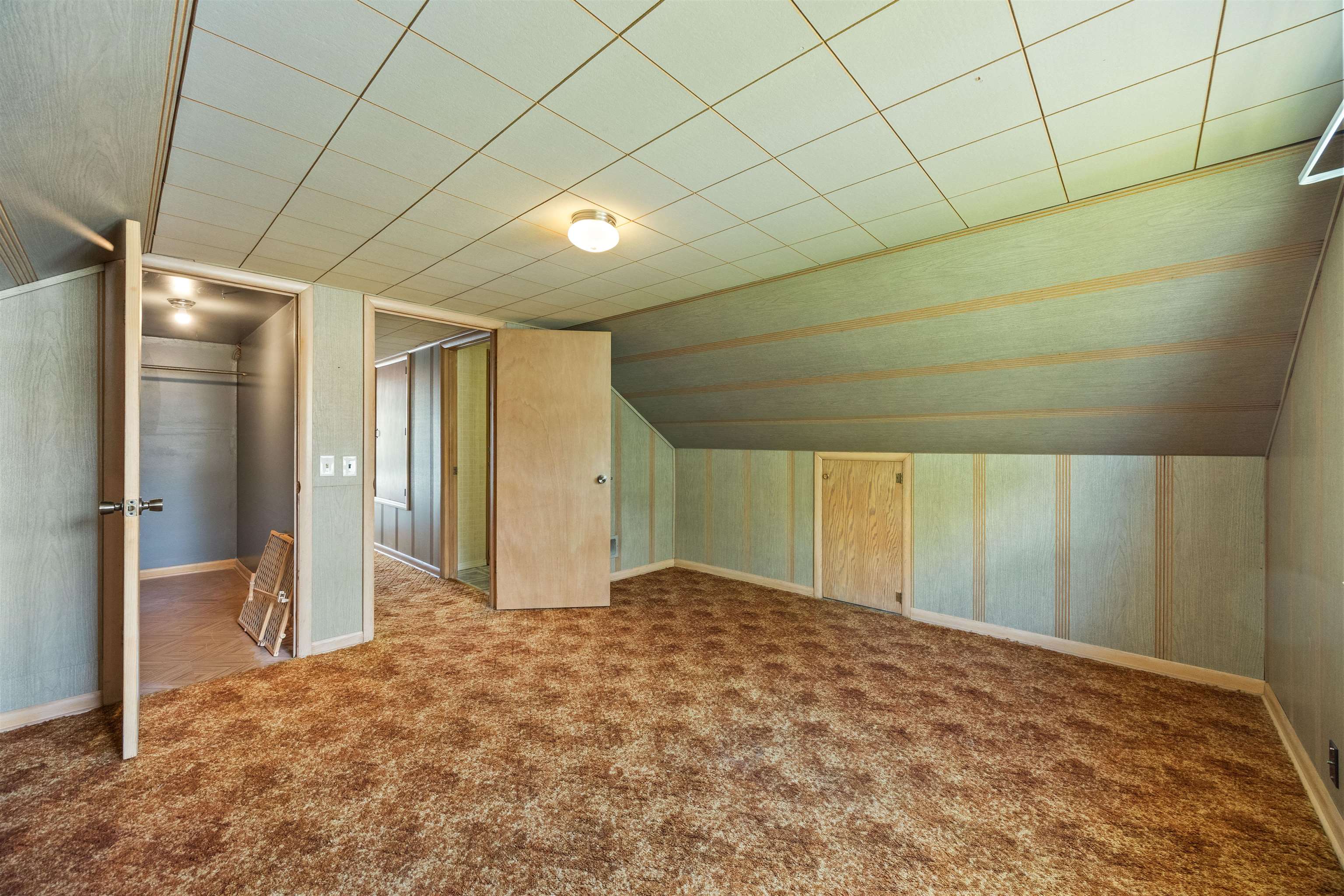 2024 CENTER STREET, Stevens Point, Wisconsin 54481, 4 Bedrooms Bedrooms, ,2 BathroomsBathrooms,Residential,For Sale,2024 CENTER STREET,22601877