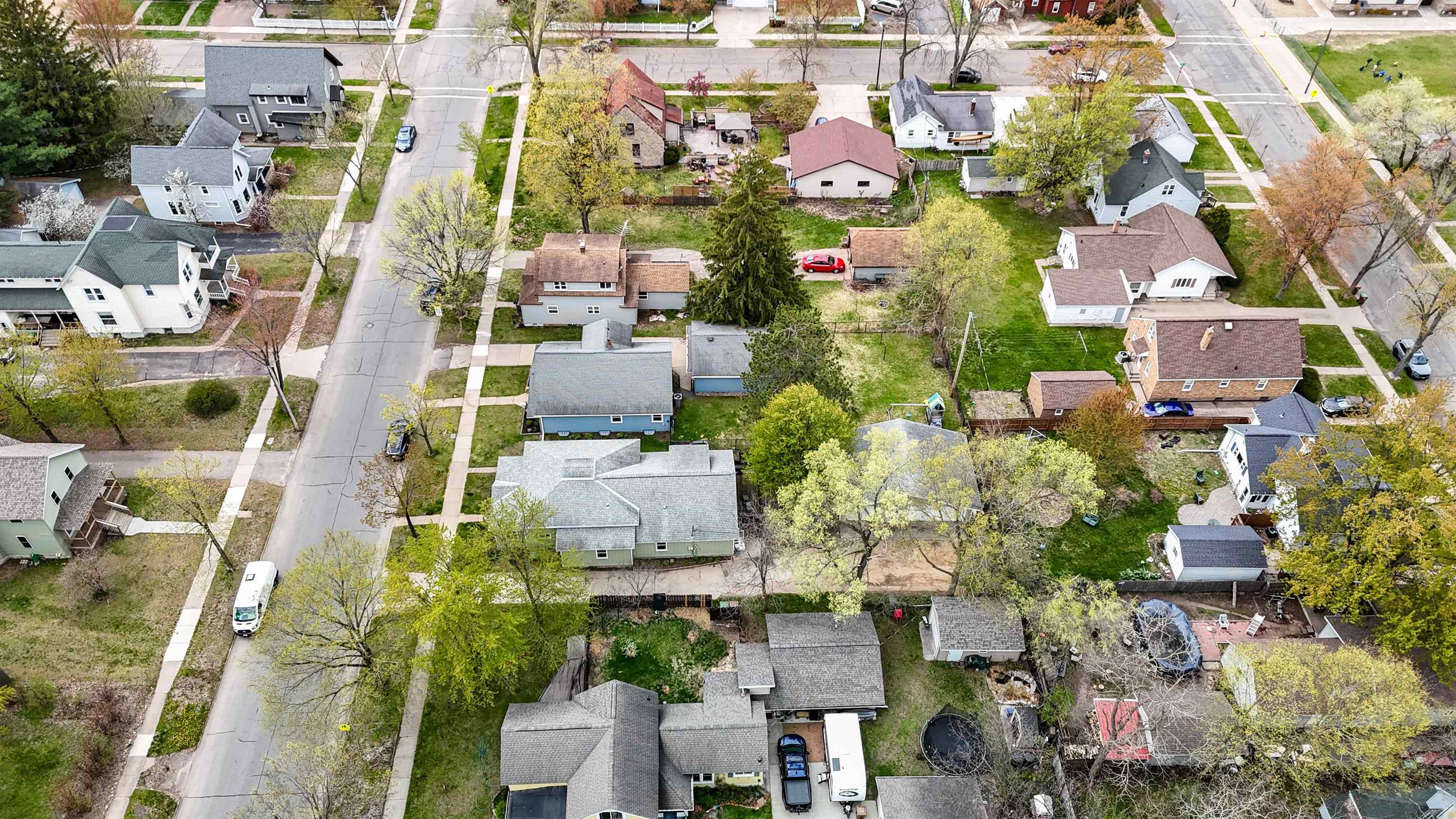 2024 CENTER STREET, Stevens Point, Wisconsin 54481, 4 Bedrooms Bedrooms, ,2 BathroomsBathrooms,Residential,For Sale,2024 CENTER STREET,22601877