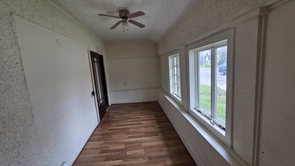 1418 GRAND AVENUE, Wausau, Wisconsin 54403, 4 Bedrooms Bedrooms, ,1 BathroomBathrooms,Residential,For Sale,1418 GRAND AVENUE,22601878