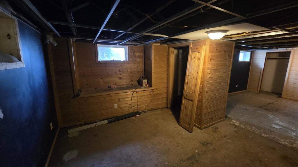 1418 GRAND AVENUE, Wausau, Wisconsin 54403, 4 Bedrooms Bedrooms, ,1 BathroomBathrooms,Residential,For Sale,1418 GRAND AVENUE,22601878
