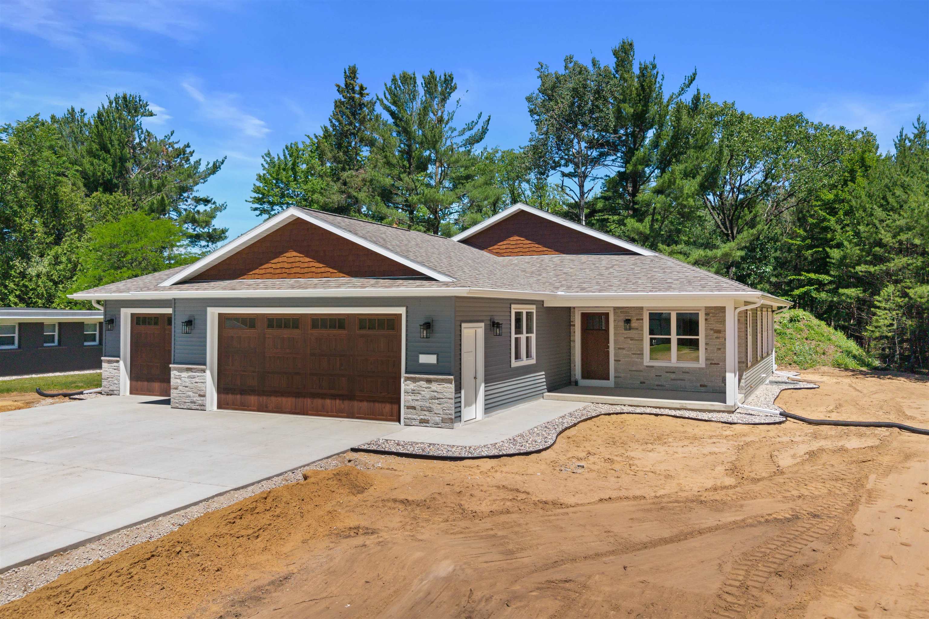 4420 FIRST STREET, Stevens Point, Wisconsin 54481, 3 Bedrooms Bedrooms, ,2 BathroomsBathrooms,Residential,For Sale,4420 FIRST STREET,22601881