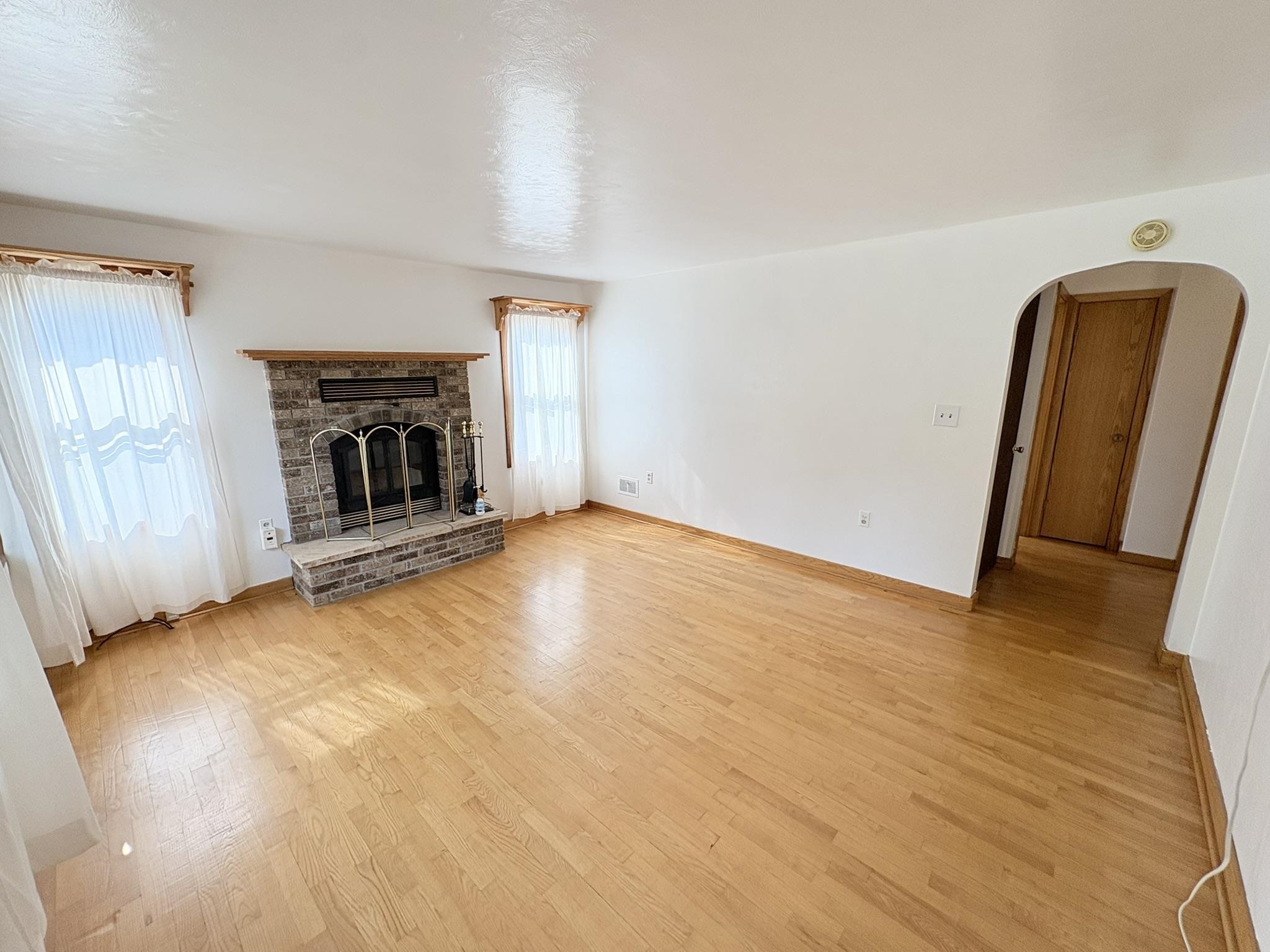 1521 MONROE STREET, Wisconsin Rapids, Wisconsin 54494, 2 Bedrooms Bedrooms, ,1 BathroomBathrooms,Residential,For Sale,1521 MONROE STREET,22601883