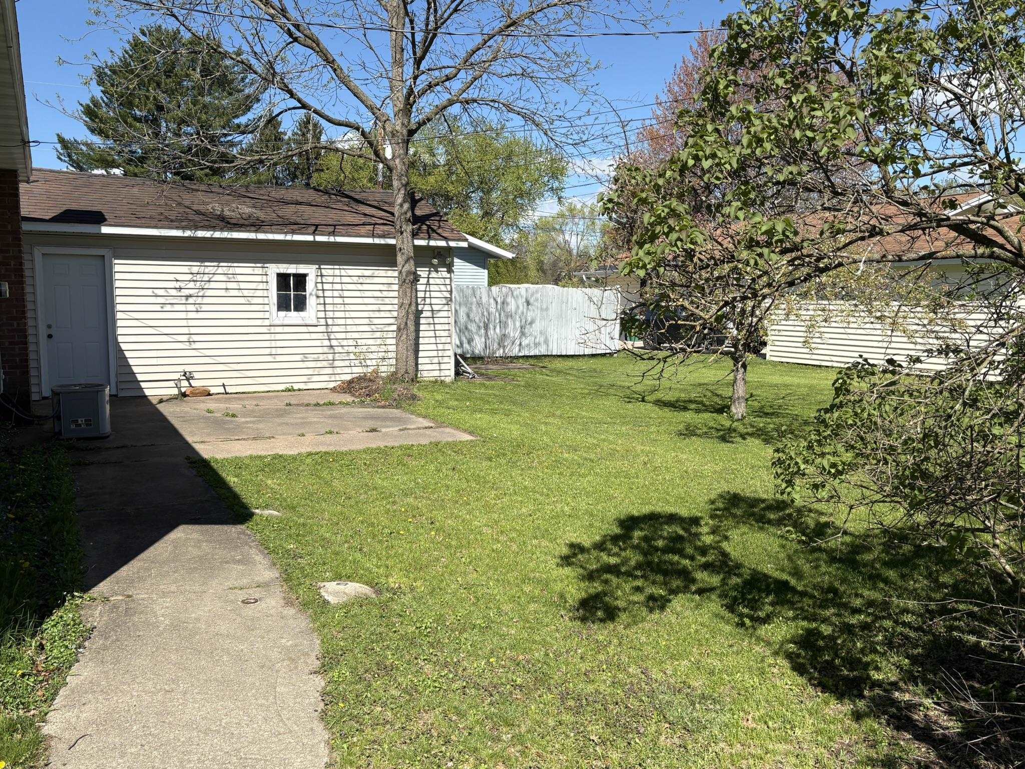 1521 MONROE STREET, Wisconsin Rapids, Wisconsin 54494, 2 Bedrooms Bedrooms, ,1 BathroomBathrooms,Residential,For Sale,1521 MONROE STREET,22601883