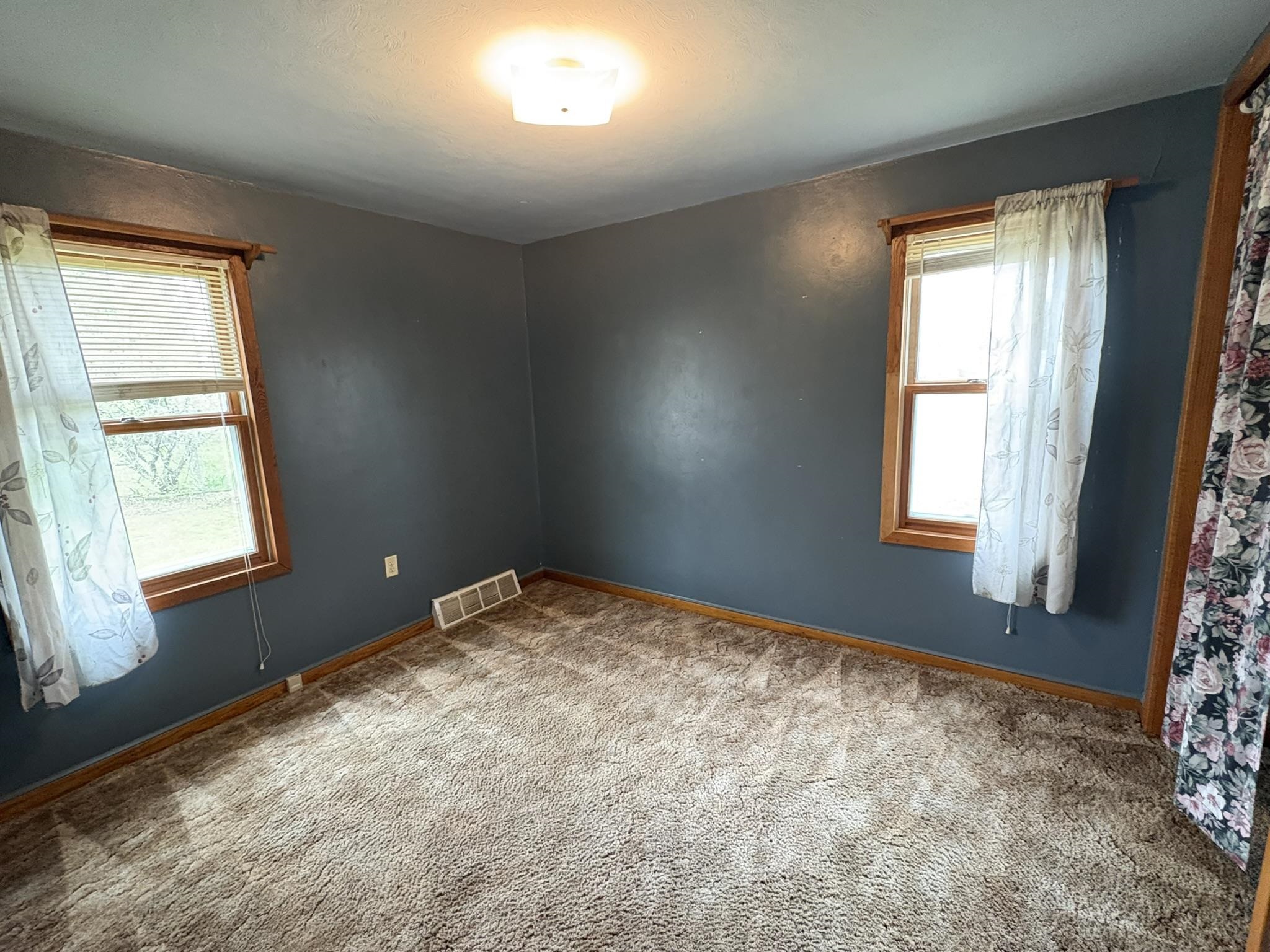 1521 MONROE STREET, Wisconsin Rapids, Wisconsin 54494, 2 Bedrooms Bedrooms, ,1 BathroomBathrooms,Residential,For Sale,1521 MONROE STREET,22601883