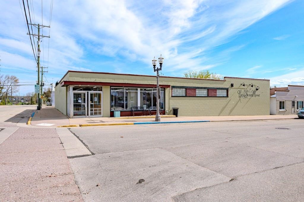 234 CEDAR STREET, Tigerton, Wisconsin 54486, ,Commercial/industrial,For Sale,234 CEDAR STREET,22601888