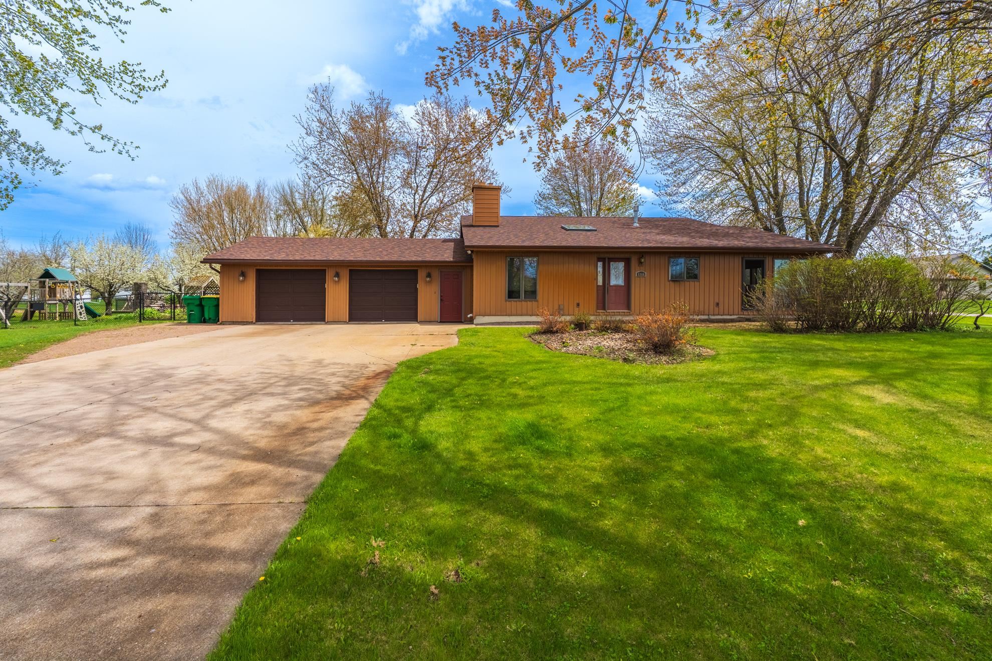6864 DAIRYLAND LANE, Rudolph, Wisconsin 54475, 4 Bedrooms Bedrooms, ,2 BathroomsBathrooms,Residential,For Sale,6864 DAIRYLAND LANE,22601889