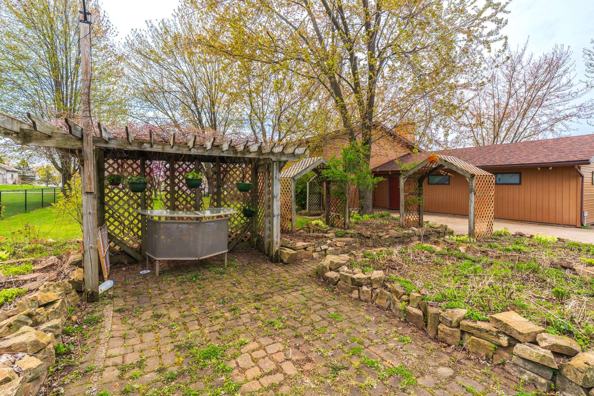 6864 DAIRYLAND LANE, Rudolph, Wisconsin 54475, 4 Bedrooms Bedrooms, ,2 BathroomsBathrooms,Residential,For Sale,6864 DAIRYLAND LANE,22601889
