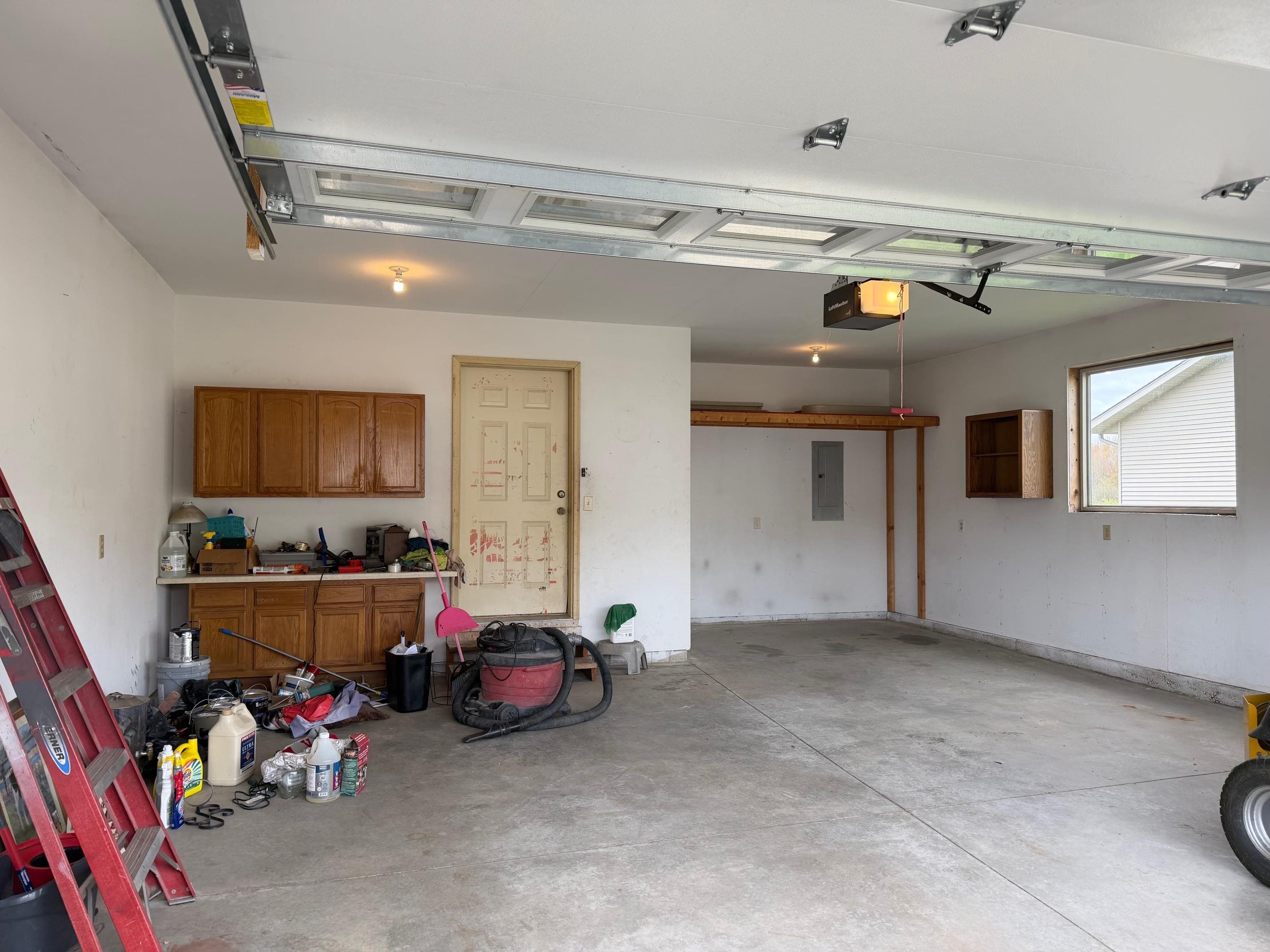 803 W ROBERTS STREET, Spencer, Wisconsin 54479, 2 Bedrooms Bedrooms, ,2 BathroomsBathrooms,Residential,For Sale,803 W ROBERTS STREET,22601898