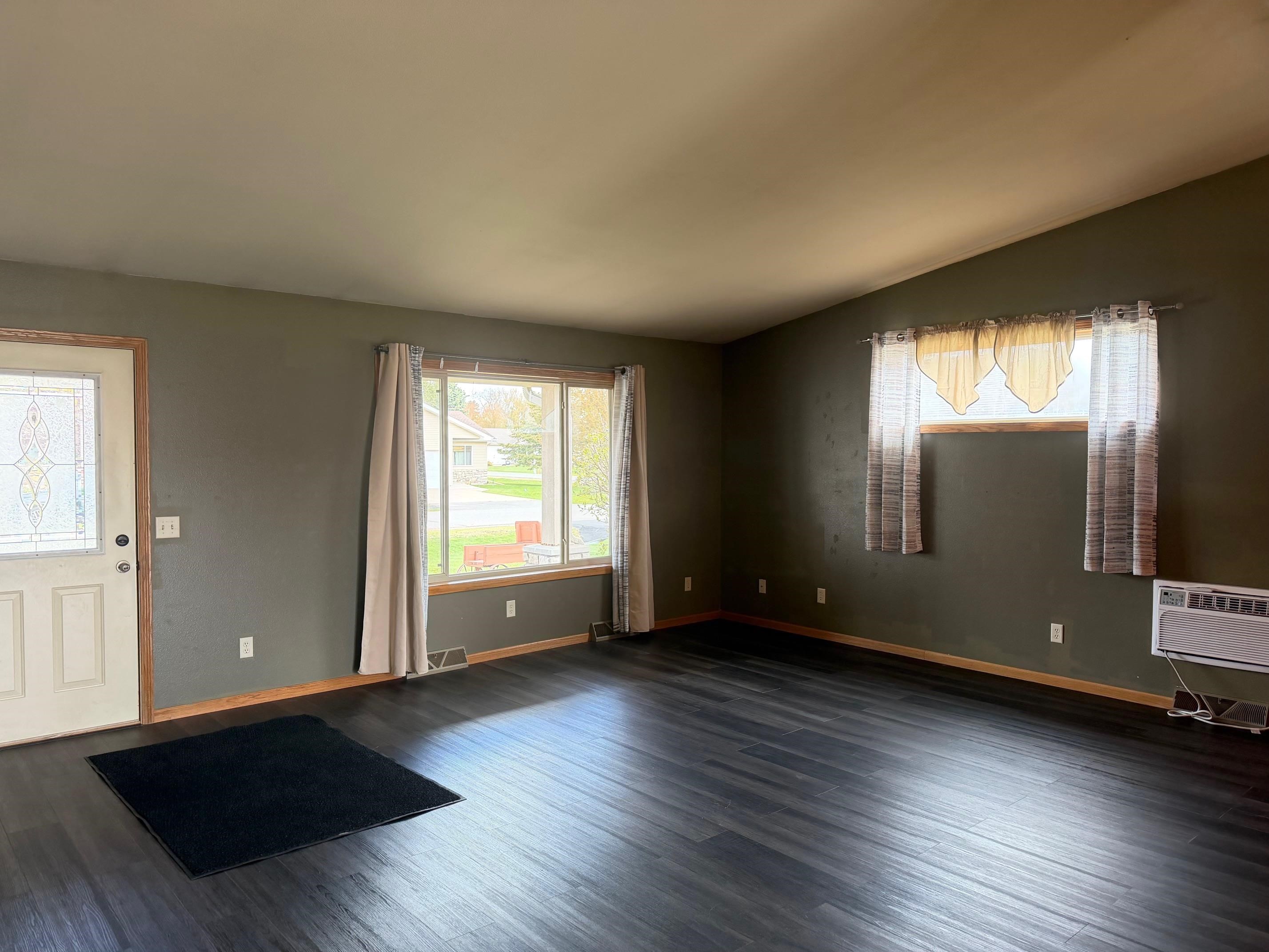 803 W ROBERTS STREET, Spencer, Wisconsin 54479, 2 Bedrooms Bedrooms, ,2 BathroomsBathrooms,Residential,For Sale,803 W ROBERTS STREET,22601898