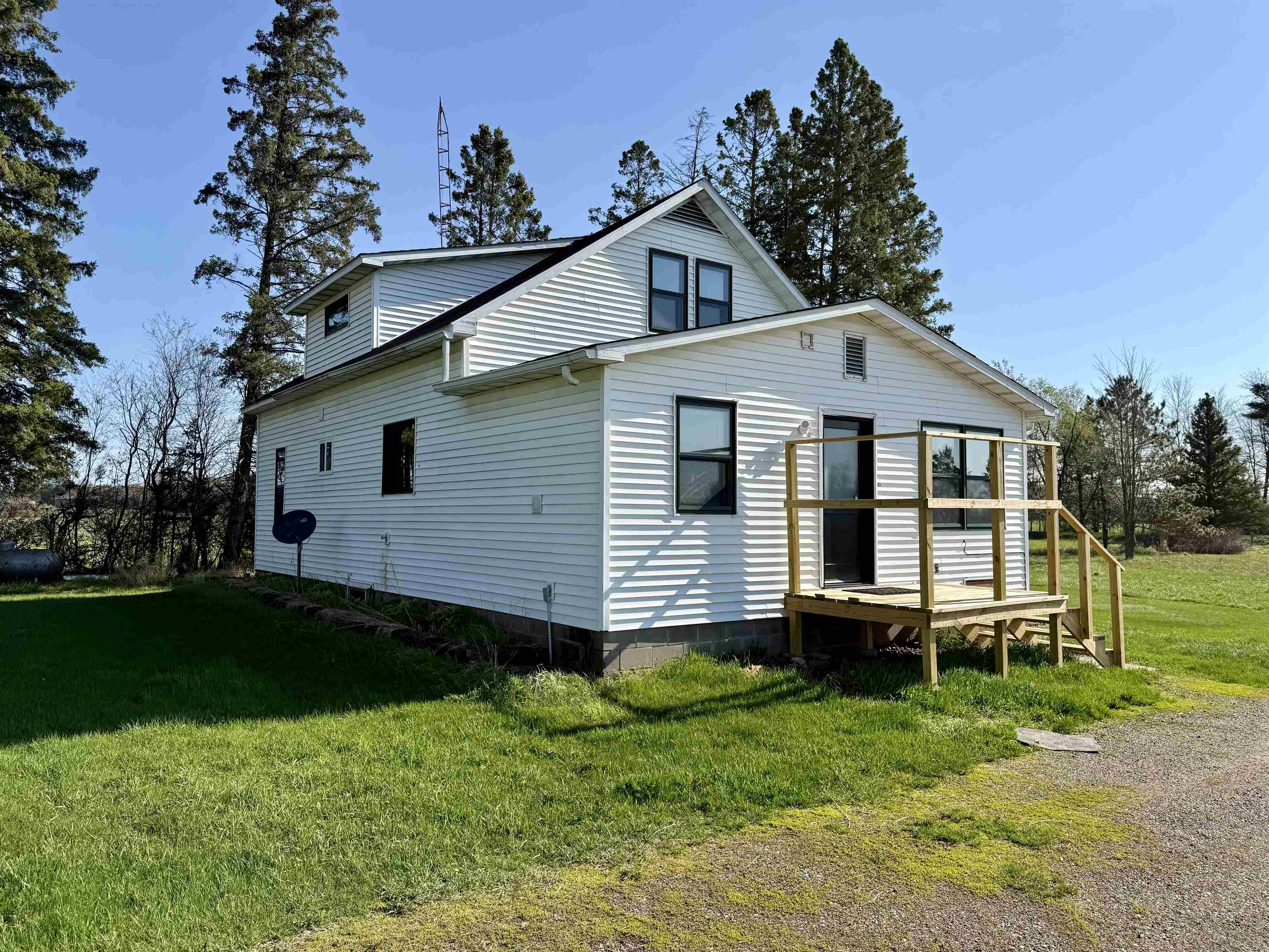 N3439 WOODLAWN ROAD, Kennan, Wisconsin 54537, 4 Bedrooms Bedrooms, ,2 BathroomsBathrooms,Residential,For Sale,N3439 WOODLAWN ROAD,22601901