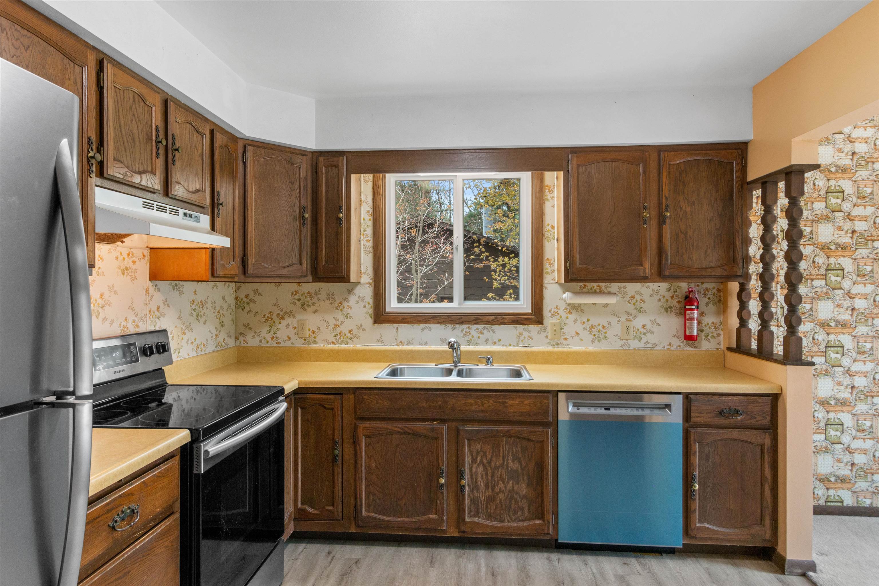 5120 28TH STREET SOUTH, Wisconsin Rapids, Wisconsin 54494, 3 Bedrooms Bedrooms, ,2 BathroomsBathrooms,Residential,For Sale,5120 28TH STREET SOUTH,22601902